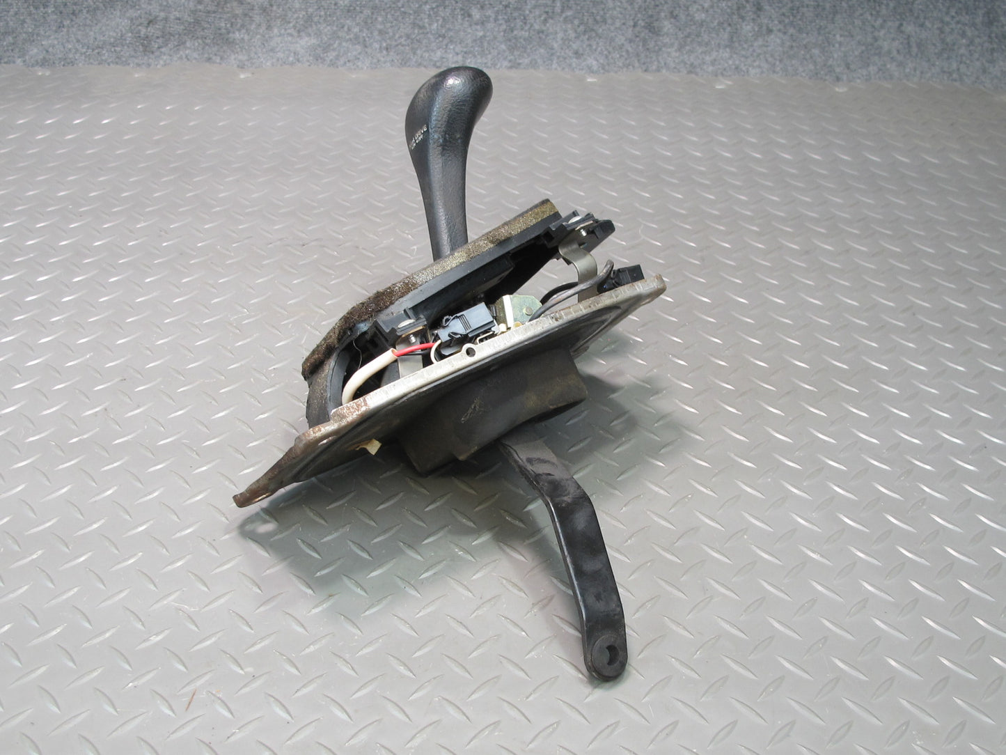 90-93 Nissan Z32 300ZX Coupe A/T Automatic Transmission Shifter Assembly OEM