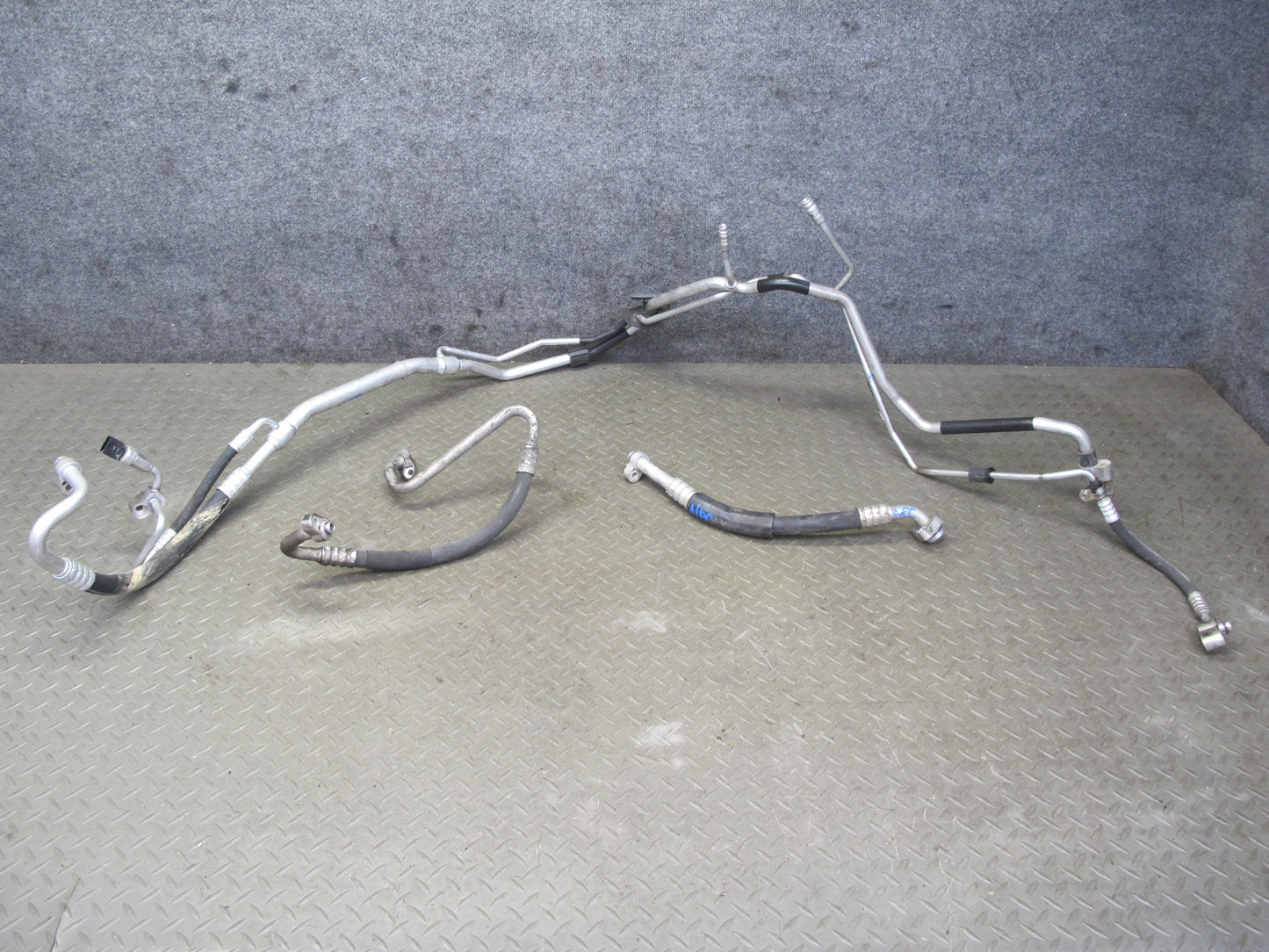 2011-2018 Porsche Cayenne 958 4.8L A/C Air Conditioning Line Pipe Hose Tube Set