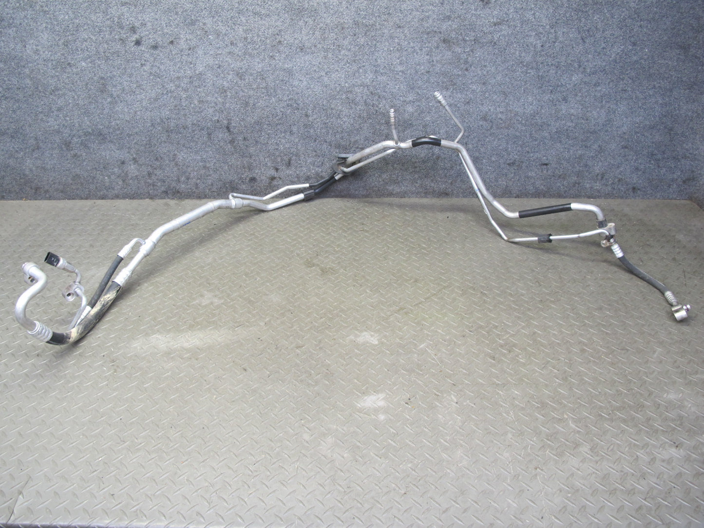 2011-2018 Porsche Cayenne 958 4.8L A/C Air Conditioning Line Pipe Hose Tube Set