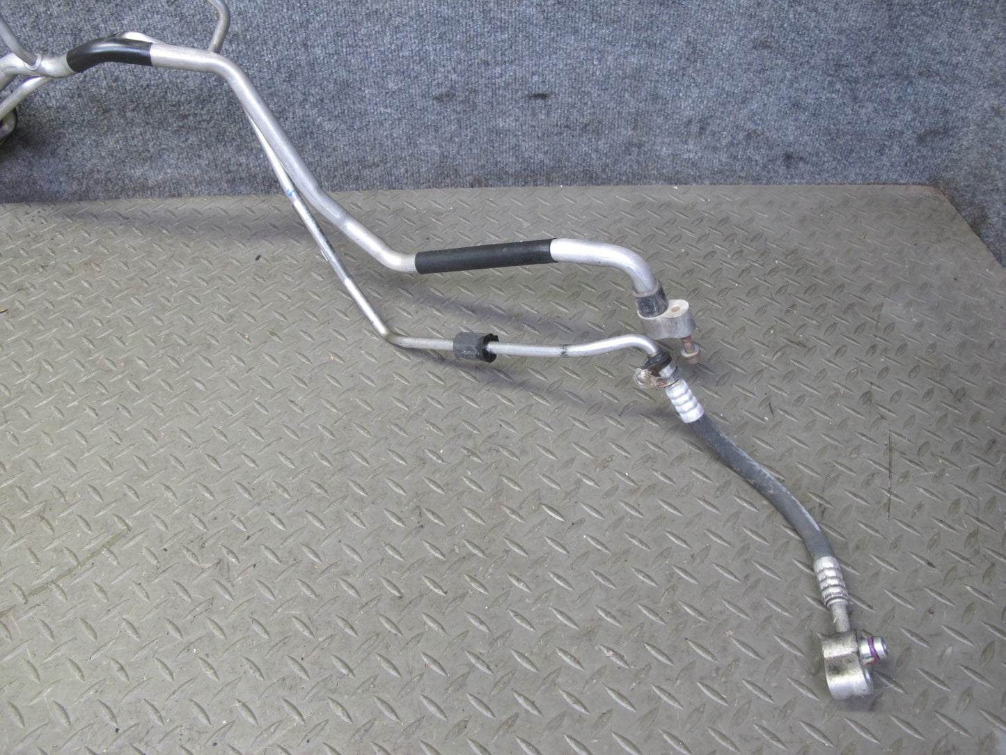 2011-2018 Porsche Cayenne 958 4.8L A/C Air Conditioning Line Pipe Hose Tube Set