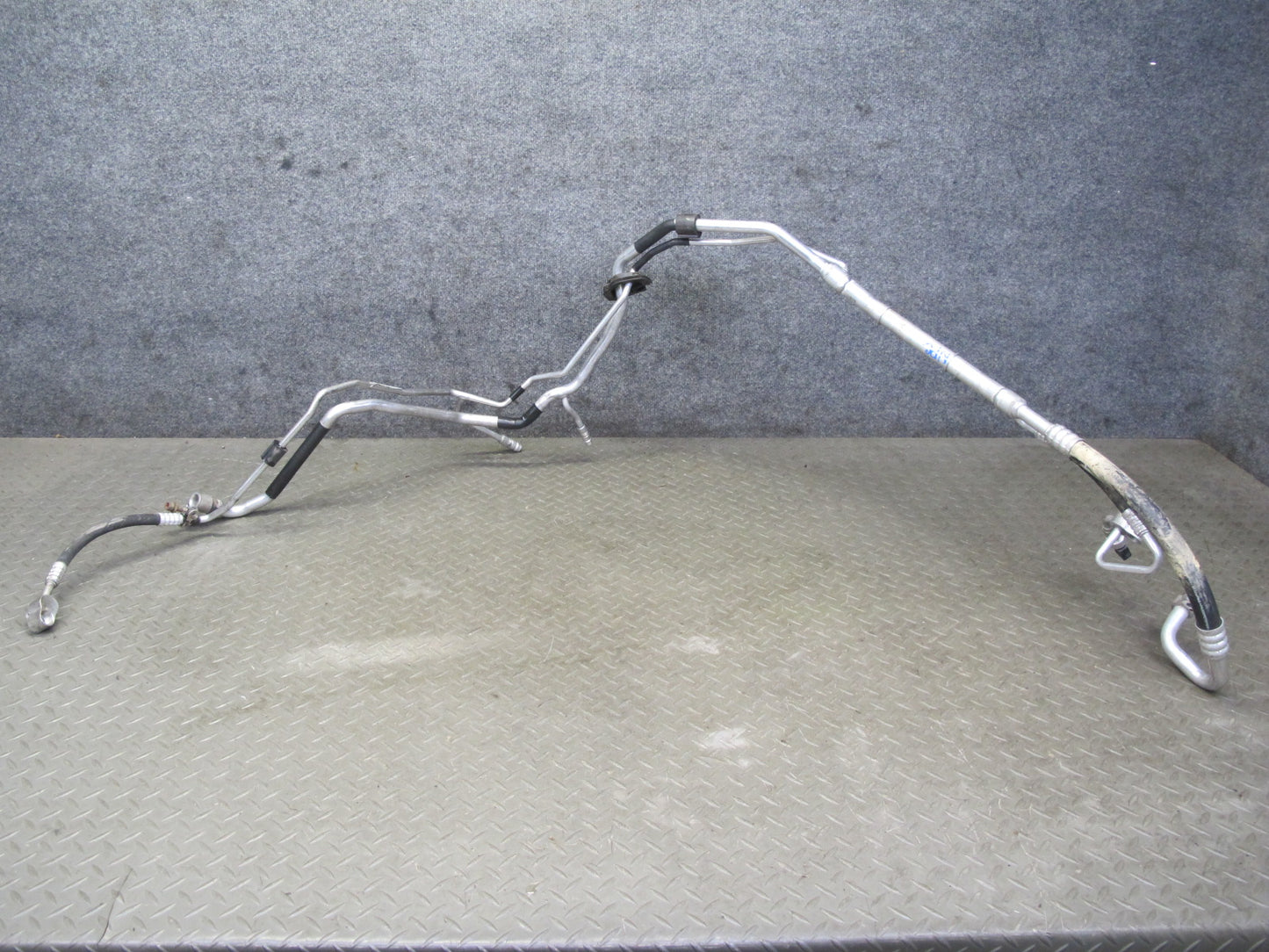 2011-2018 Porsche Cayenne 958 4.8L A/C Air Conditioning Line Pipe Hose Tube Set