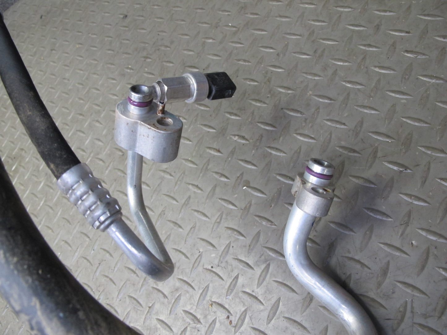 2011-2018 Porsche Cayenne 958 4.8L A/C Air Conditioning Line Pipe Hose Tube Set