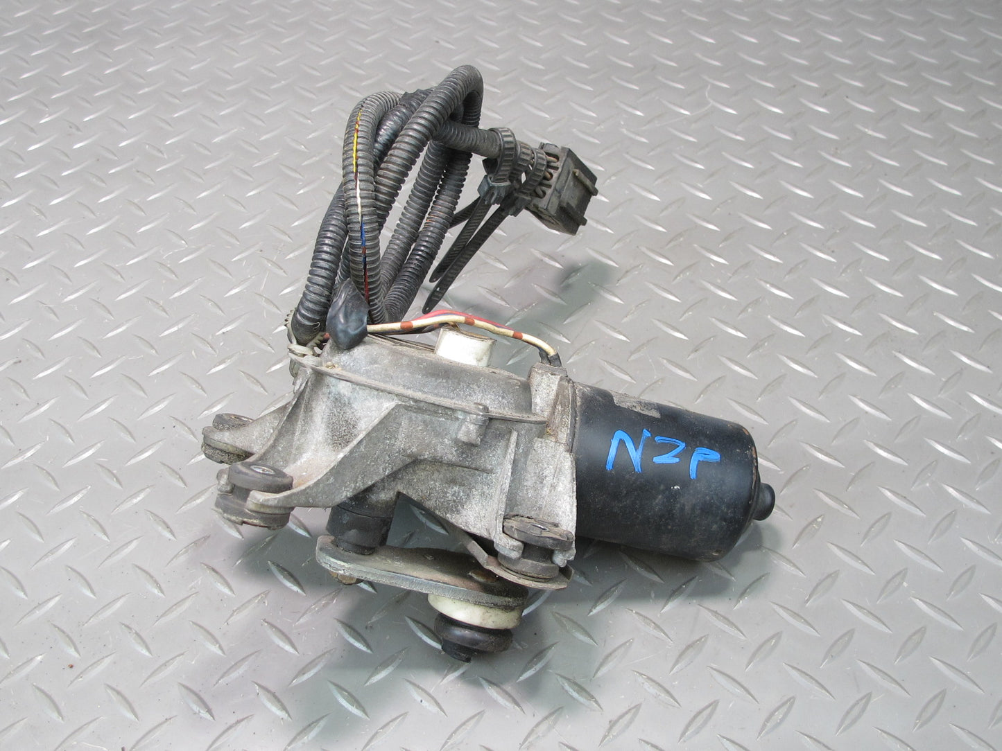 90-96 Nissan Z32 300ZX 2+2 Windshield Wiper Transmission Linkage w Motor OEM