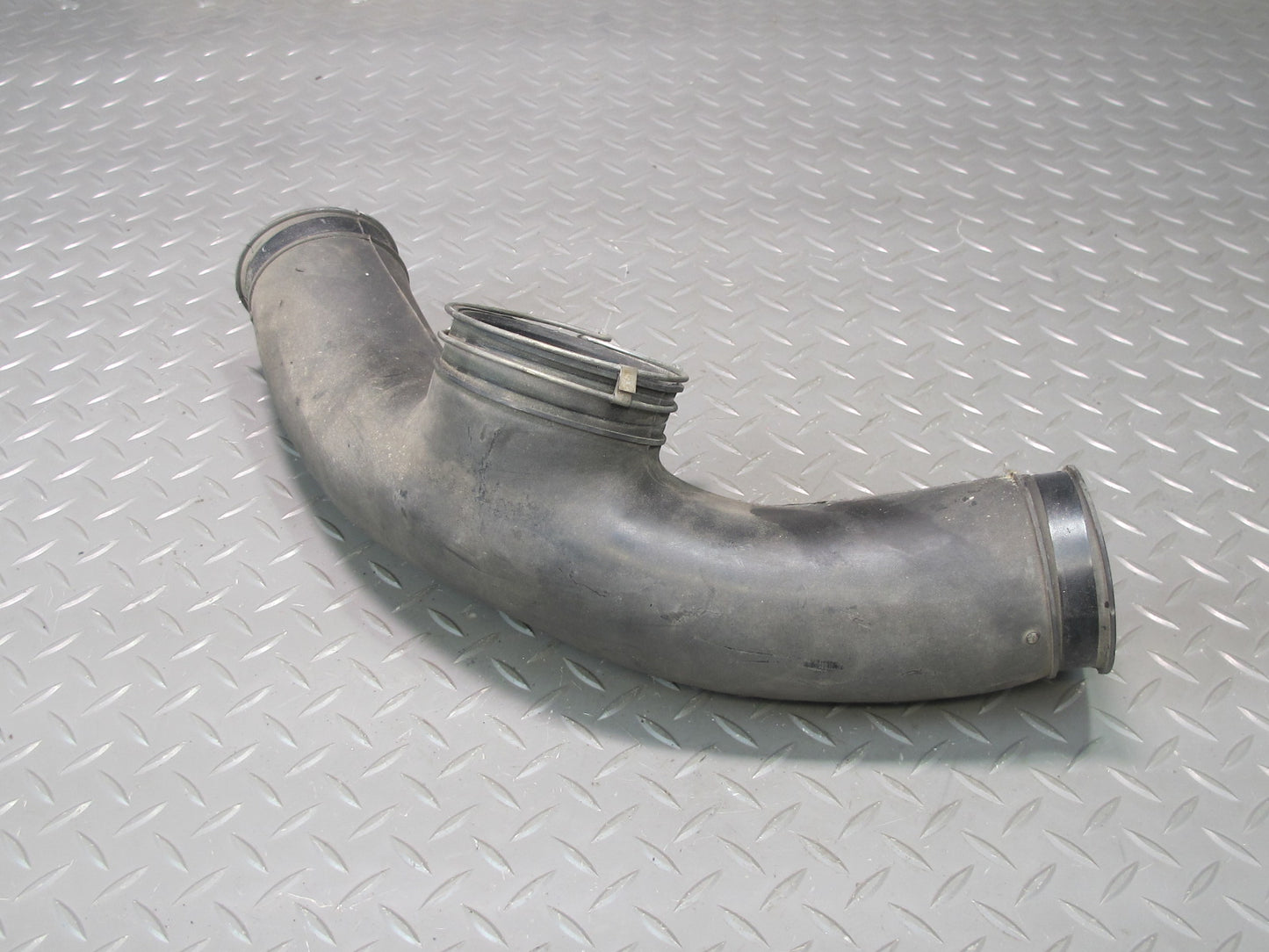 90-96 Nissan Z32 300ZX VG30D NON Turbo Center Air Intake Y Pipe Hose OEM