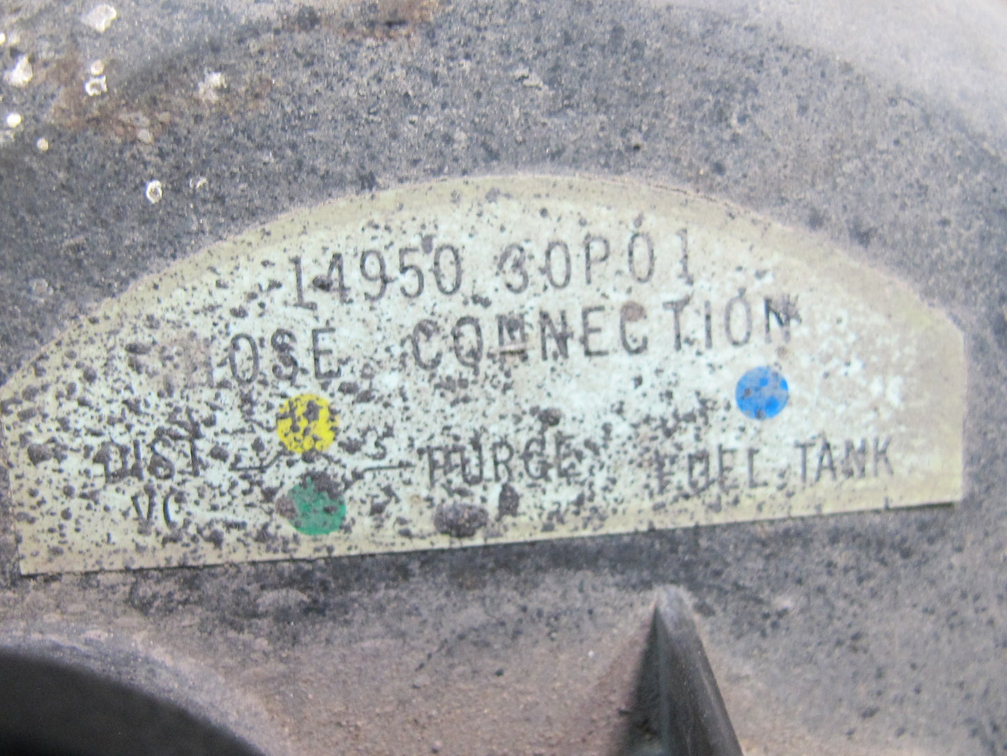 90-95 Nissan Z32 300ZX NA Fuel Evap Vapor Charcoal Canister 14950-30P01 OEM