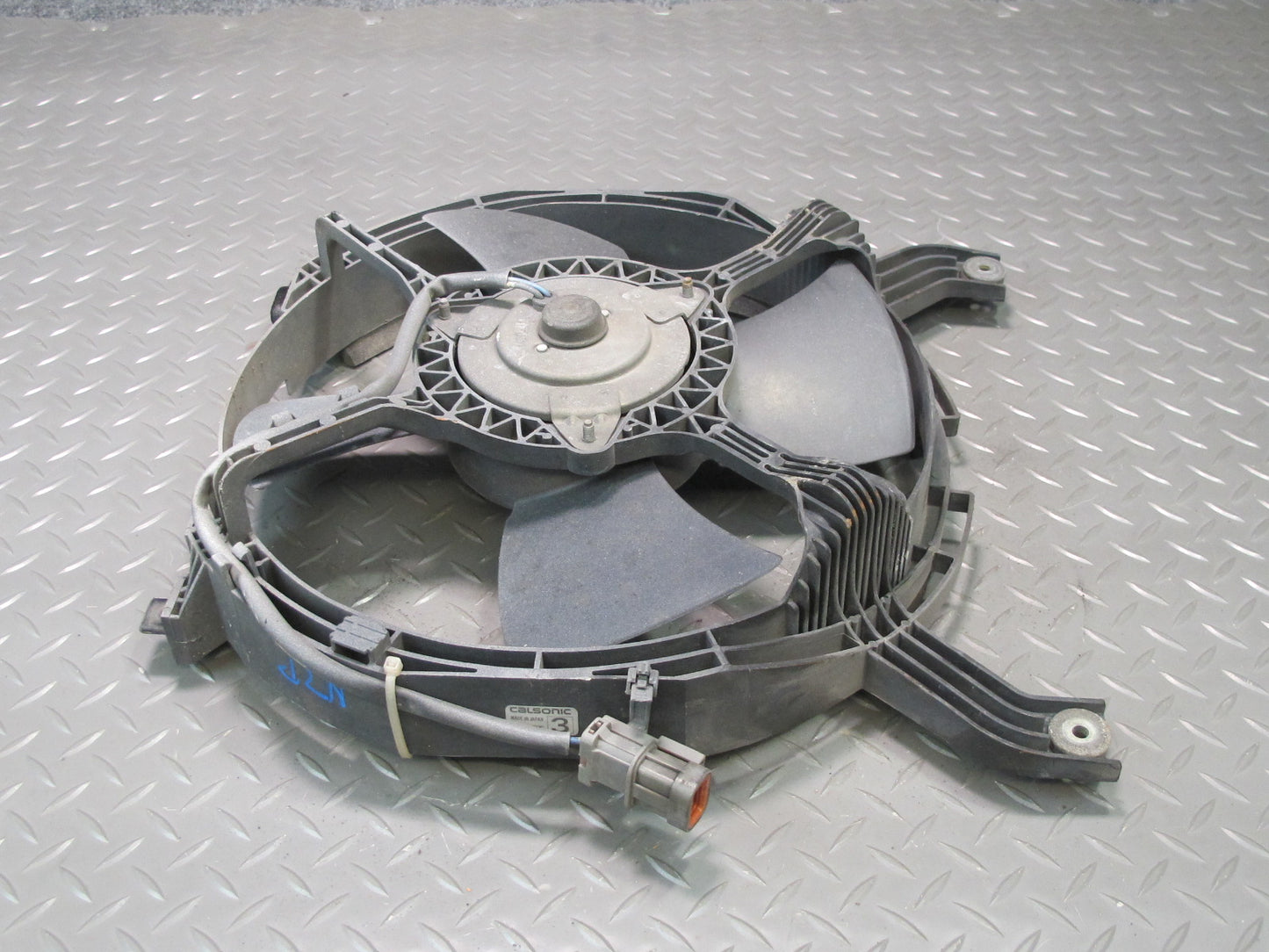 90-96 Nissan Z32 300ZX NON Turbo A/C Condenser 4 Blade Fan Motor OEM