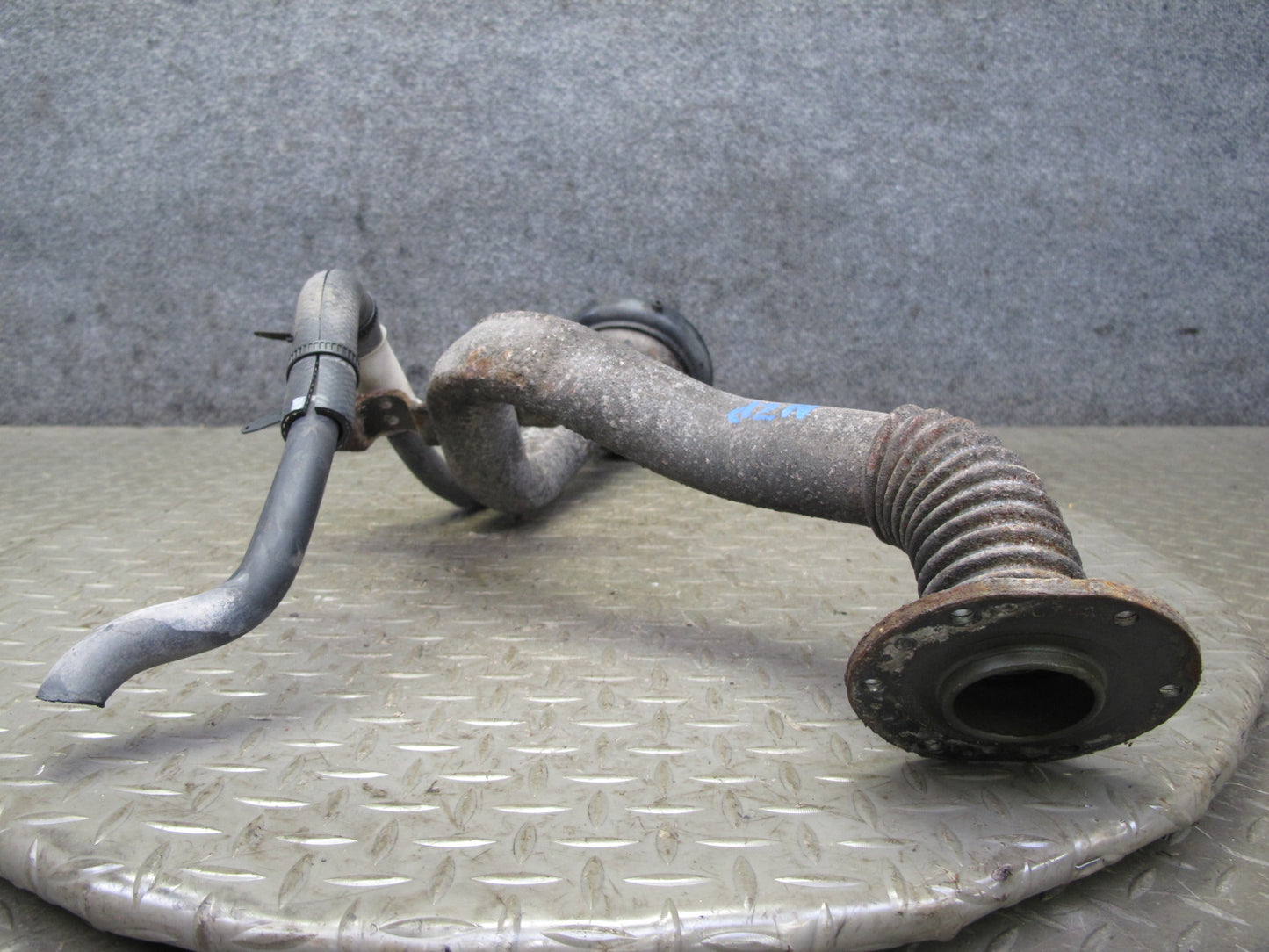 90-93 Nissan Z32 300ZX 2+2 Gas Fuel Tank Filler Neck Pipe w Cap OEM