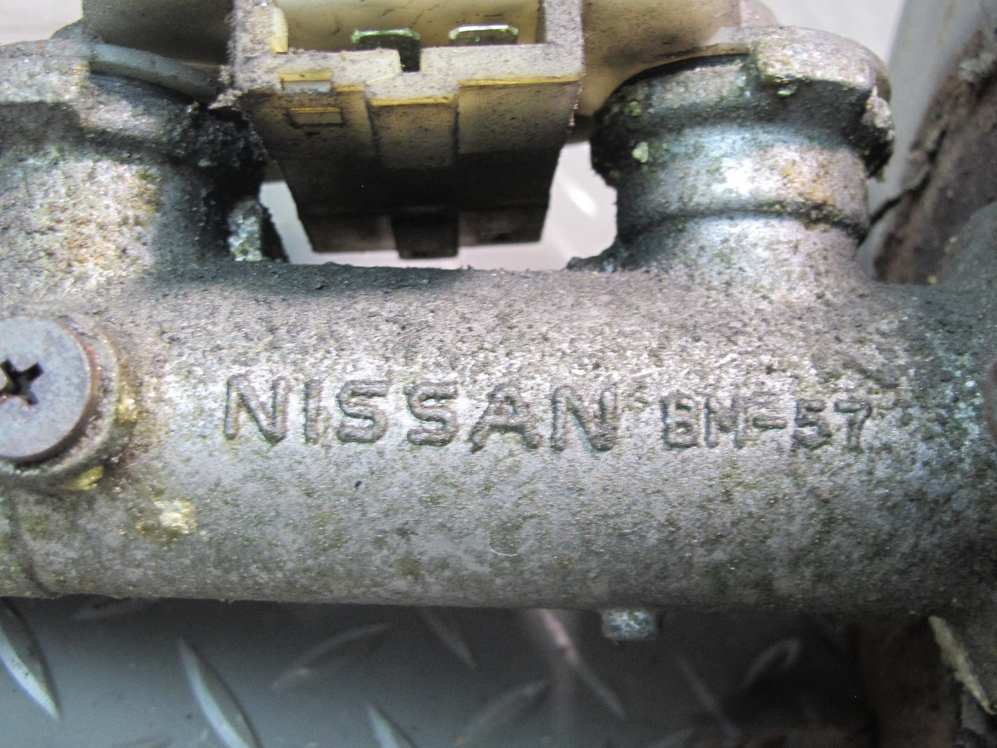1990 Nissan Z32 300ZX NA Brake Master Cylinder Booster Fluid Reservoir OEM