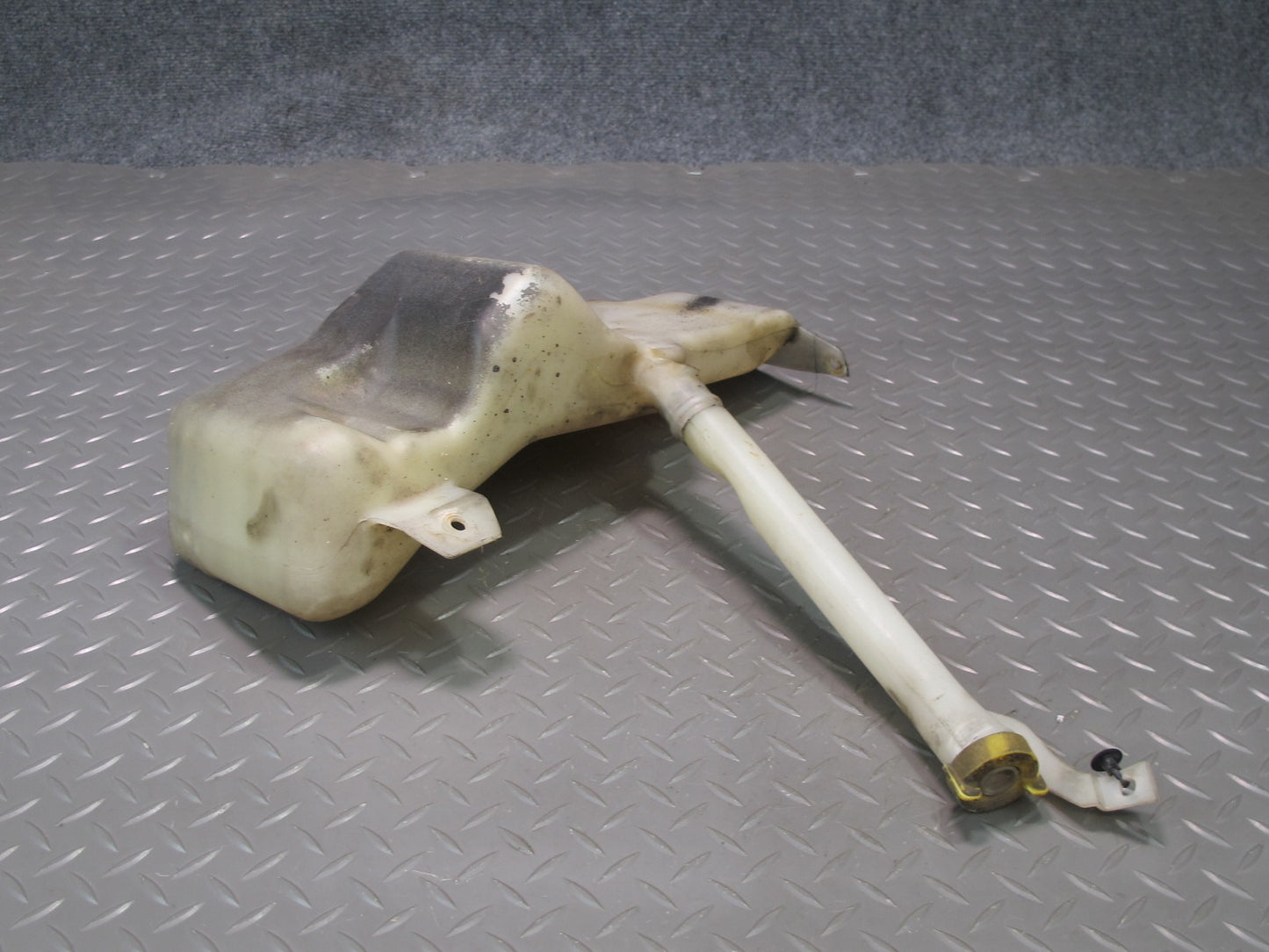 90-96 Nissan Z32 300ZX NON Turbo Engine Coolant Expansion Overflow Reservoir OEM