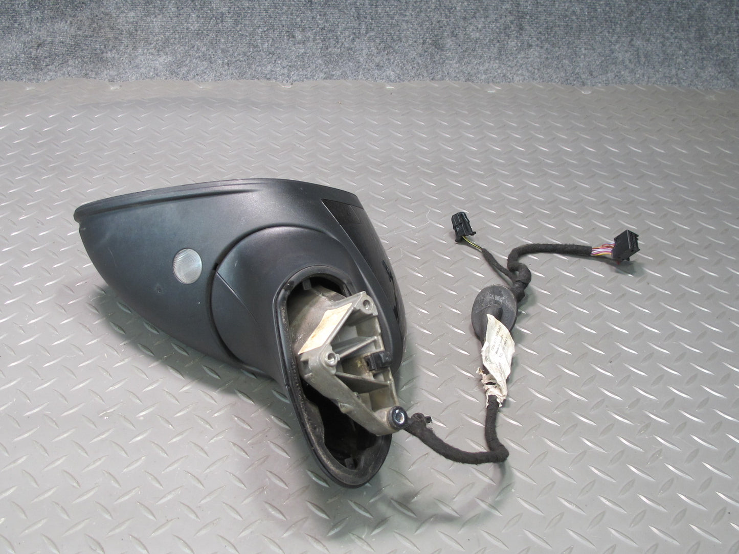 2011-2014 Porsche Cayenne 958 Left Side Rear View Door Mirror W/ Blind Spot