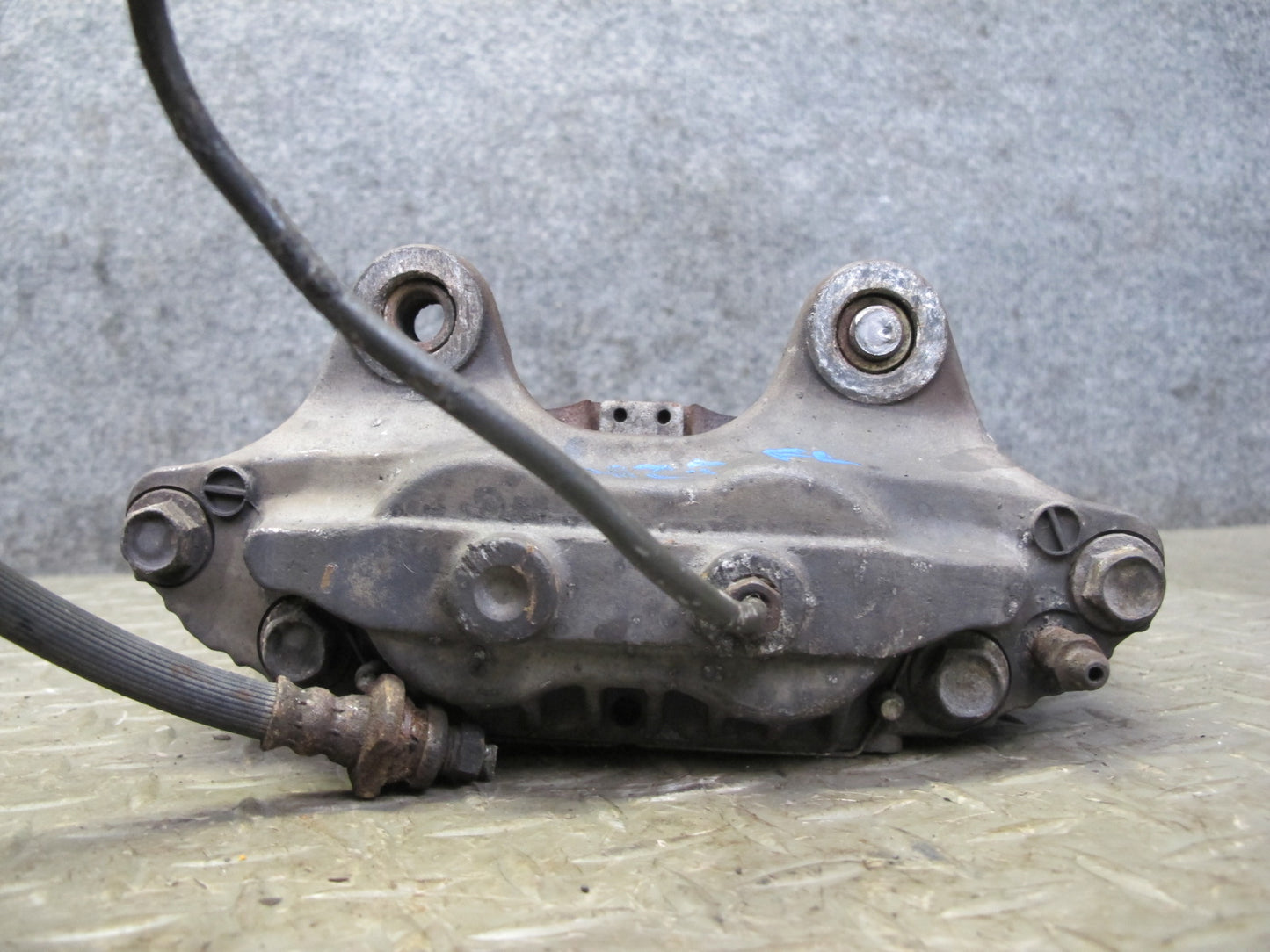 90-91 Nissan Z32 300ZX NON Turbo Set of 2 Front Left & Right Brake Caliper OEM