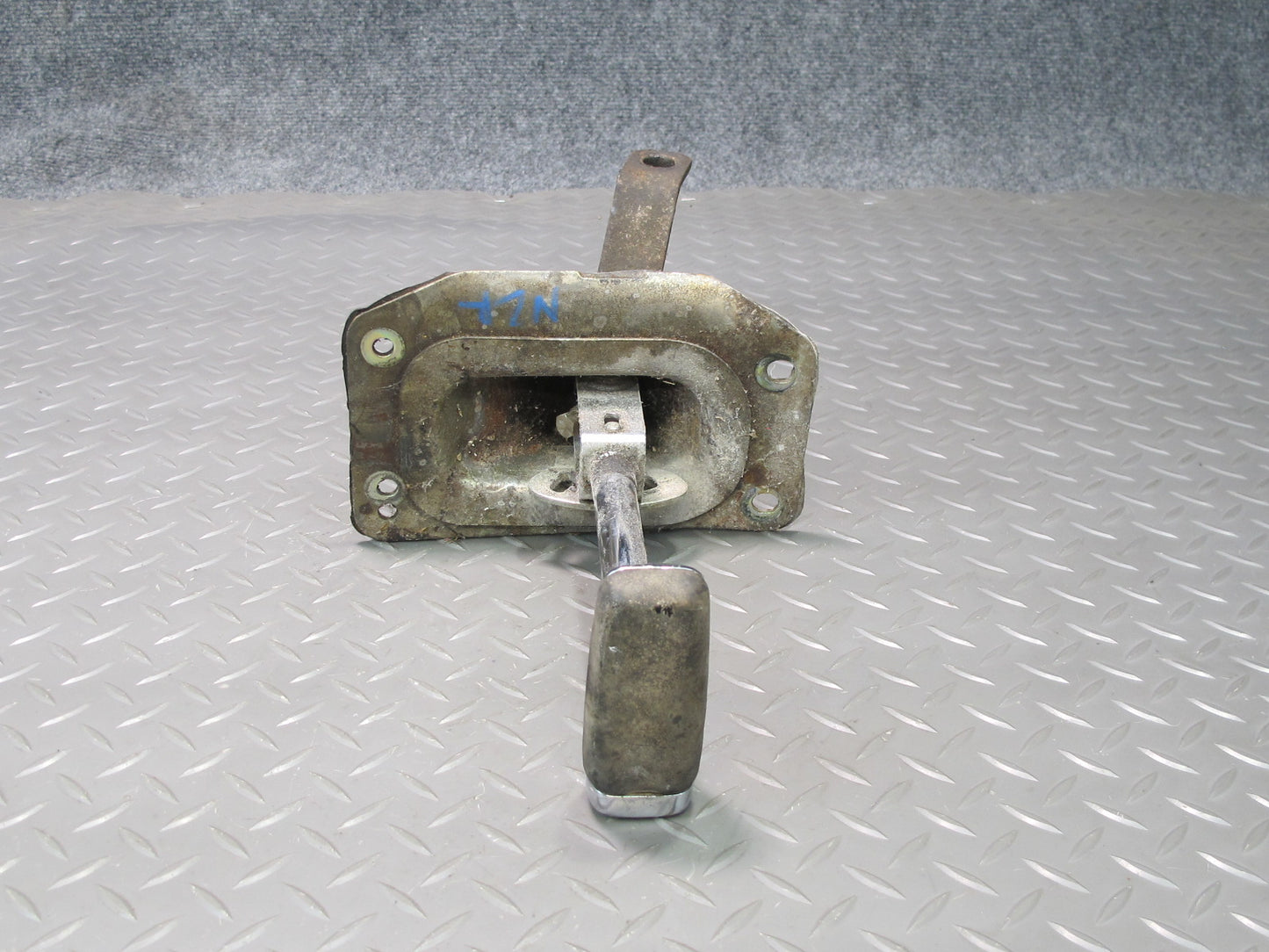 75-78 Datsun S30 280Z A/T Automatic Transmission Shiifter Lever OEM