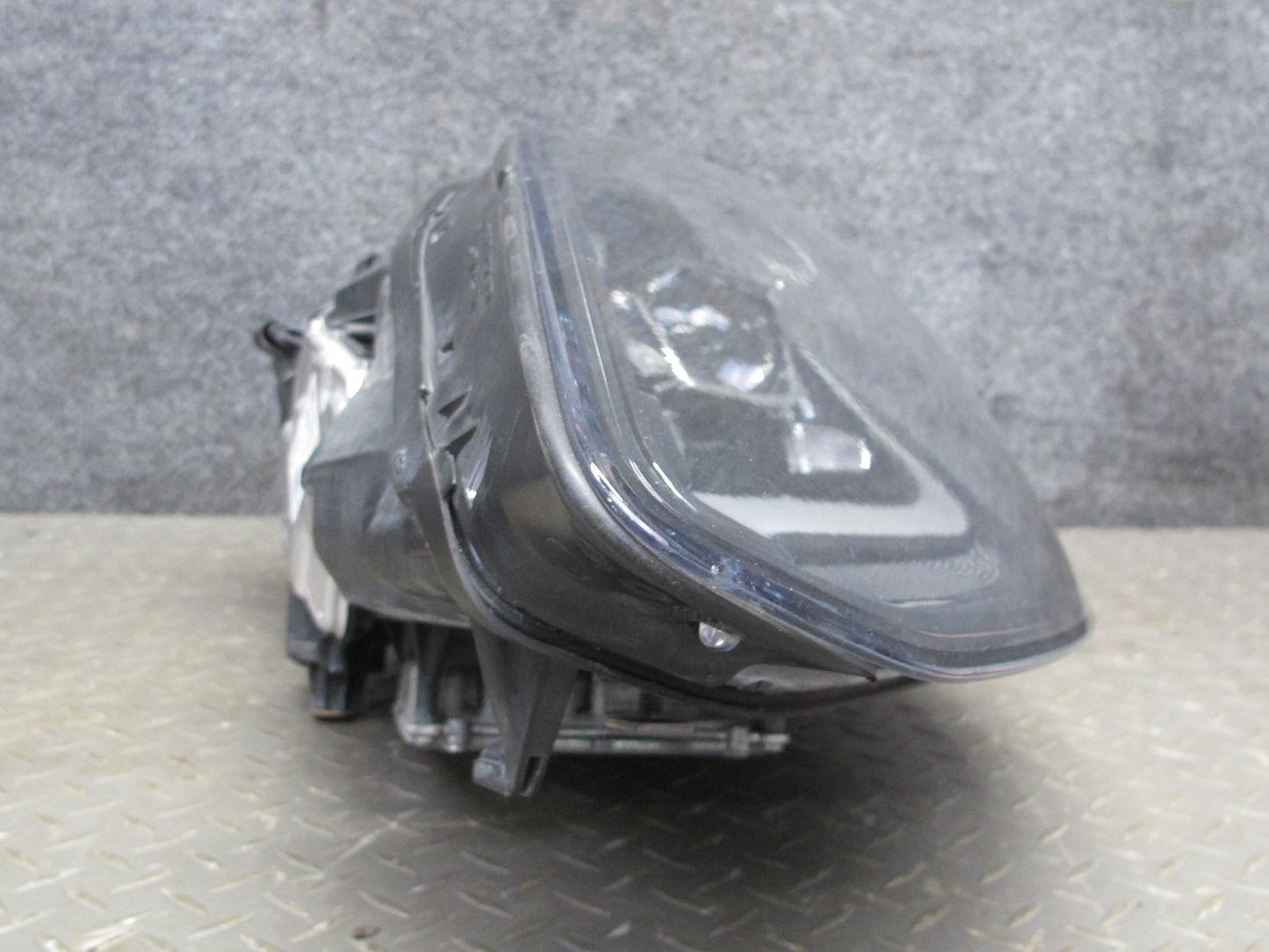 17-21 Porsche Panamera 971 Front Left LED Healight Lamp w Ballast 971941033J