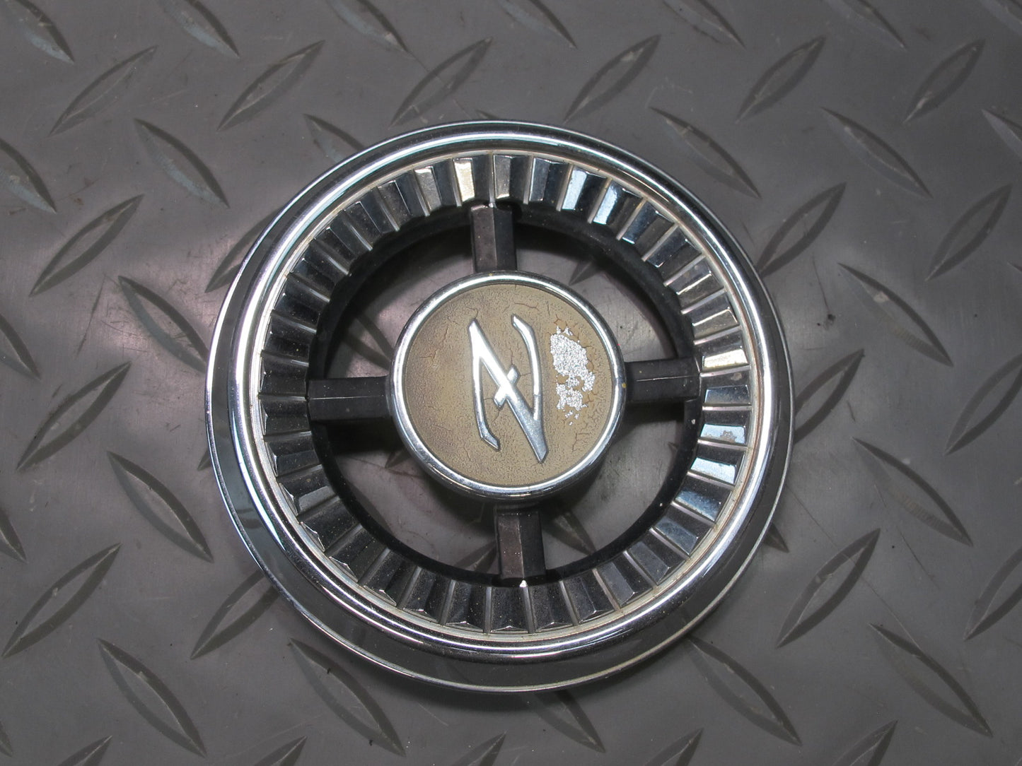 75-78 Datsun S30 280Z Set of 2 Rear Left & Right Side C Pillar Emblem Badge OEM