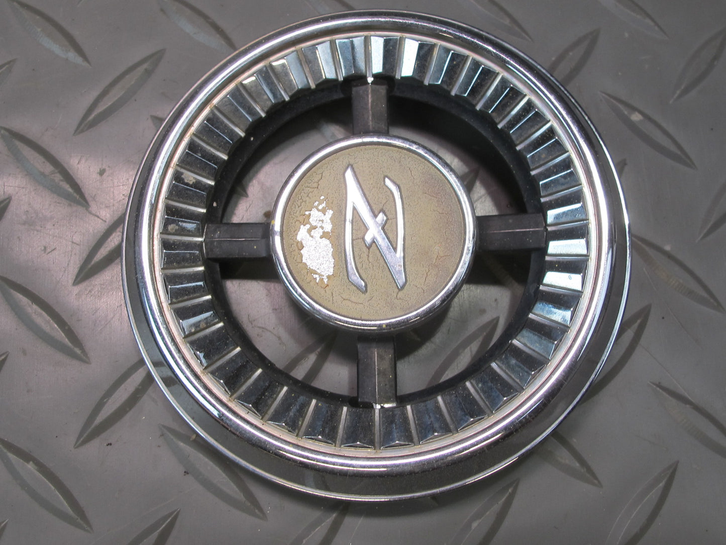 75-78 Datsun S30 280Z Set of 2 Rear Left & Right Side C Pillar Emblem Badge OEM