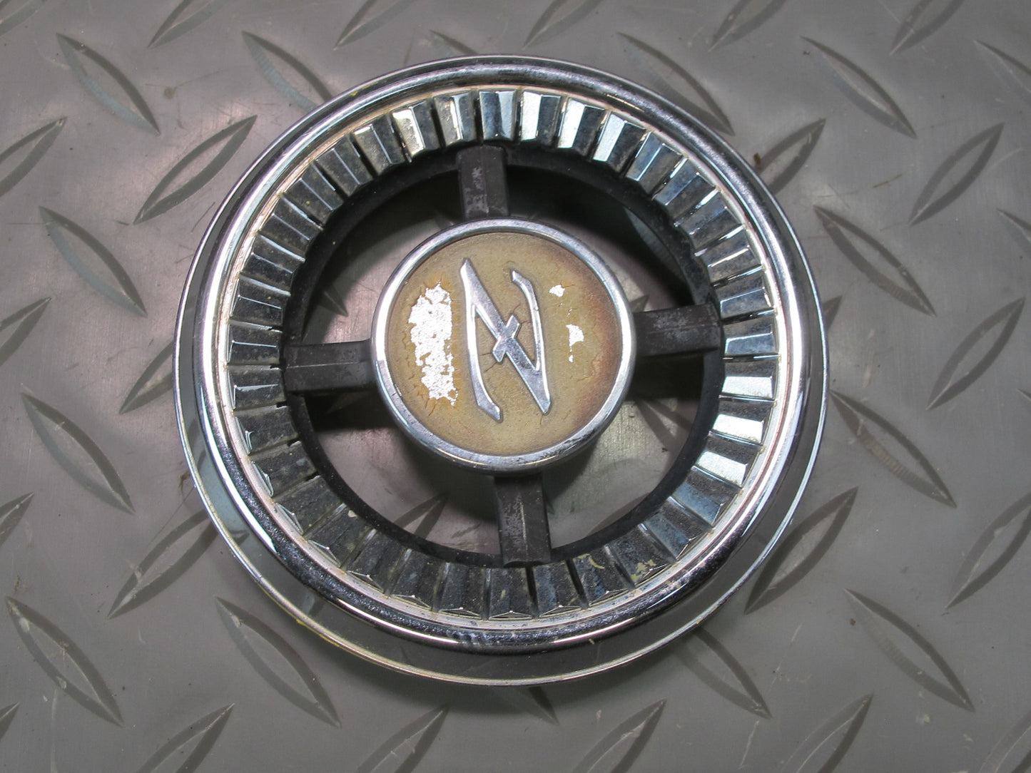 75-78 Datsun S30 280Z Set of 2 Rear Left & Right Side C Pillar Emblem Badge OEM