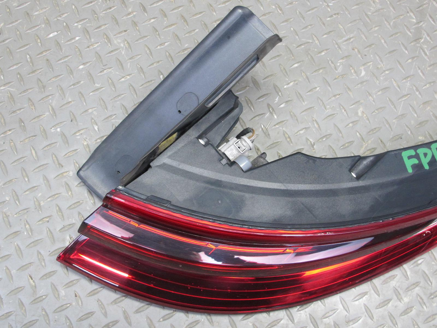 17-21 Porsche Panamera 971 Rear Right Outer Tail Light Lamp