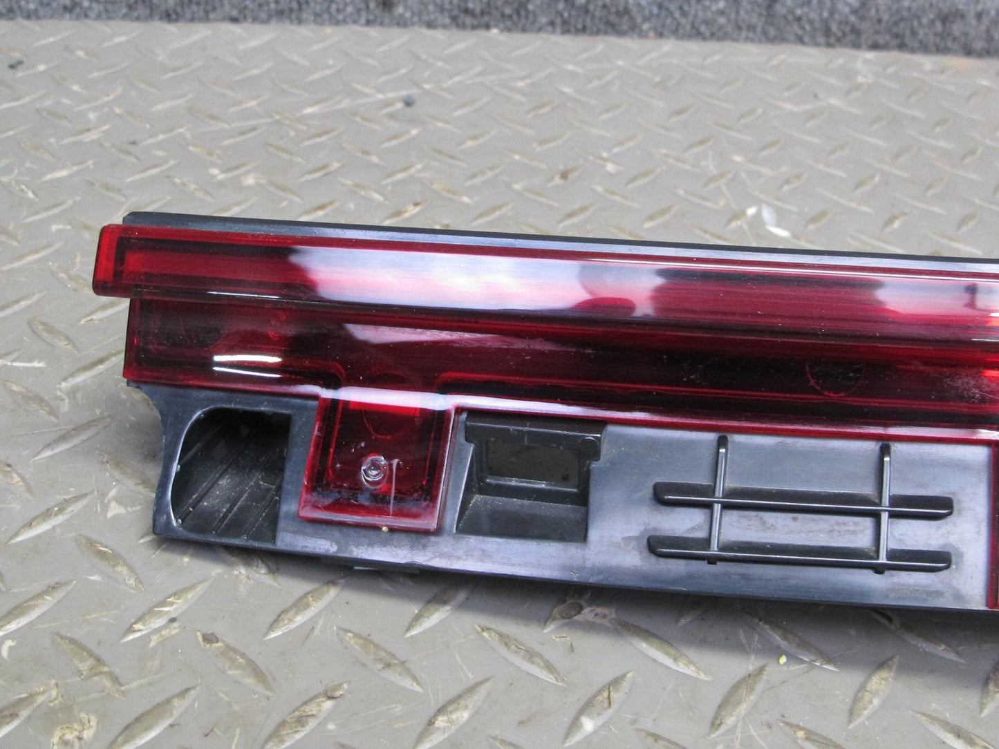 17-21 Porsche Panamera 971 Rear Right Trunk Lid Inner Tail Light Lamp 971945208E