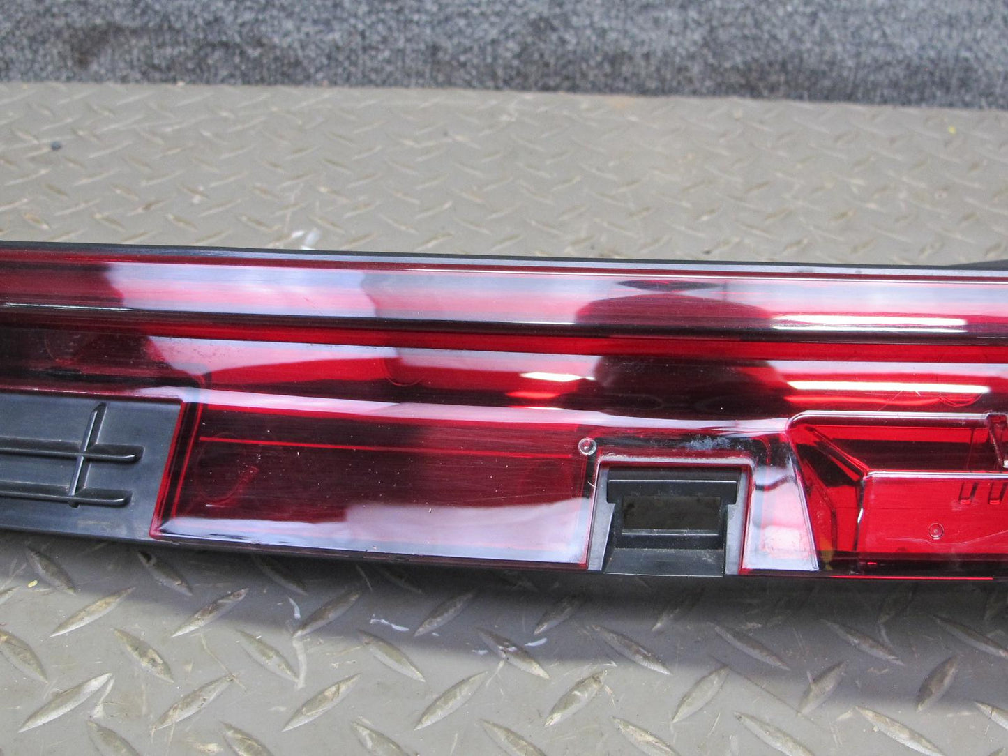 17-21 Porsche Panamera 971 Rear Right Trunk Lid Inner Tail Light Lamp 971945208E