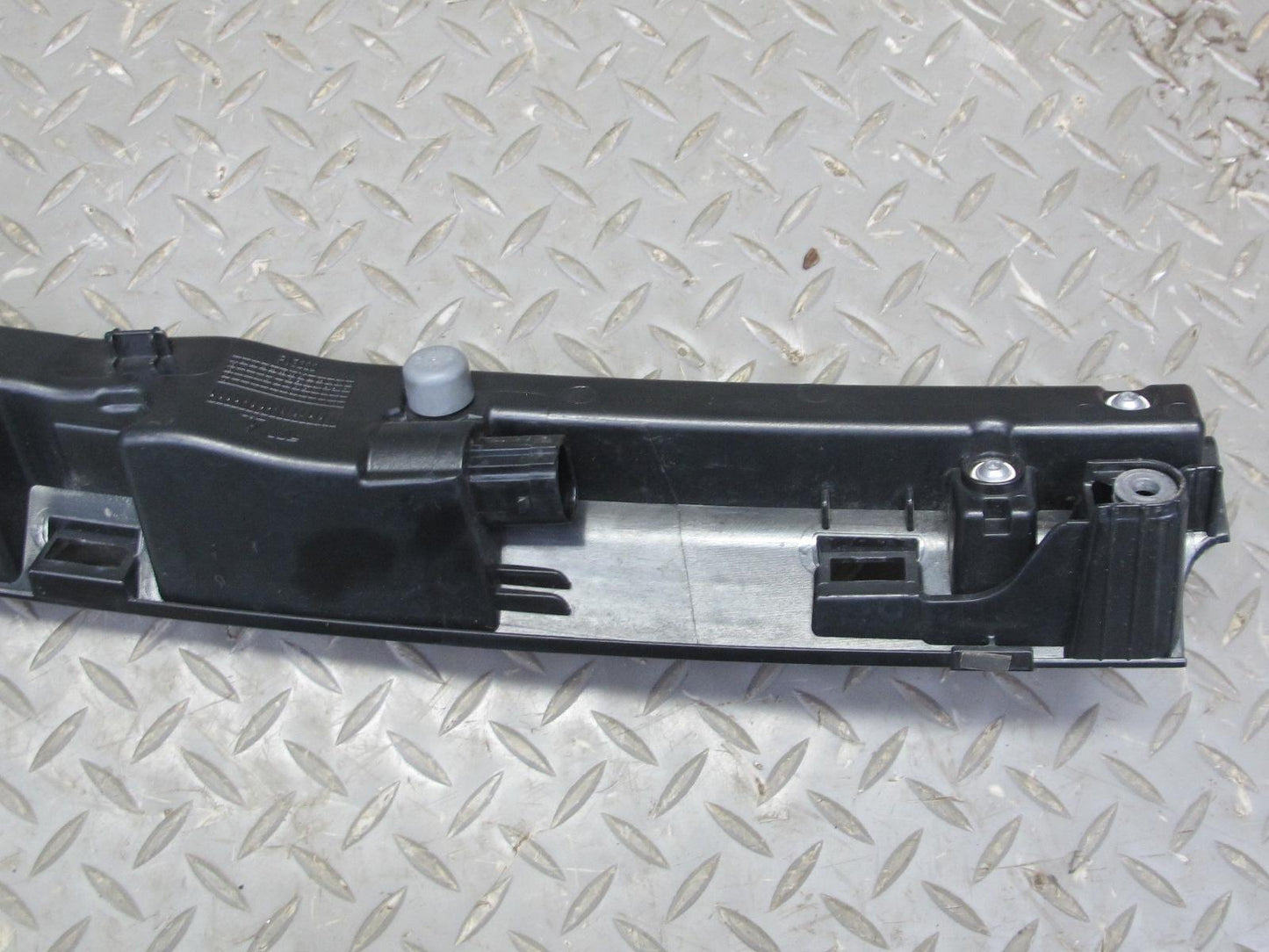 17-21 Porsche Panamera 971 Rear Right Trunk Lid Inner Tail Light Lamp 971945208E