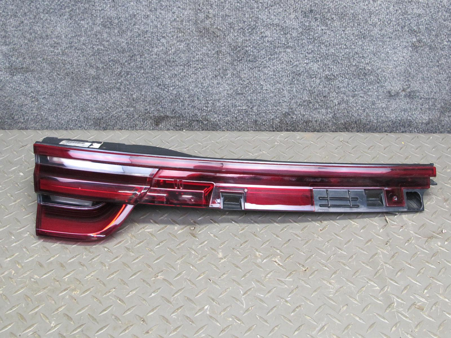 17-21 Porsche Panamera 971 Rear Left Trunk Lid Inner Tail Light Lamp 971945207E