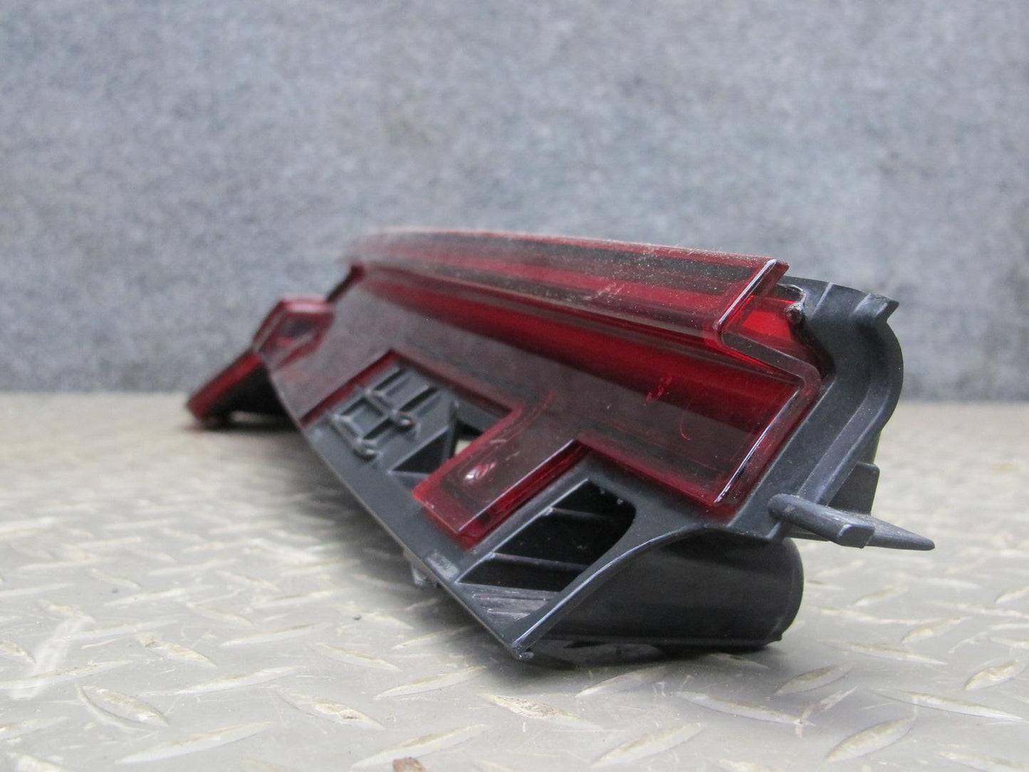 17-21 Porsche Panamera 971 Rear Left Trunk Lid Inner Tail Light Lamp 971945207E