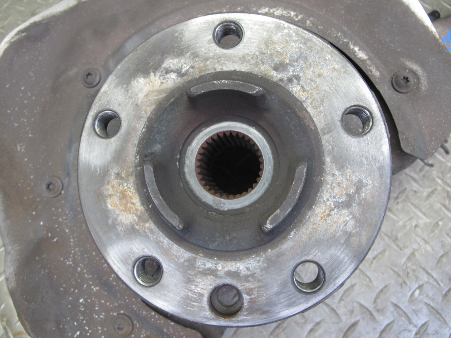 2011-2018 Porsche Cayenne 958 AWD Front Right Spindle Knuckle Wheel Hub Bearing