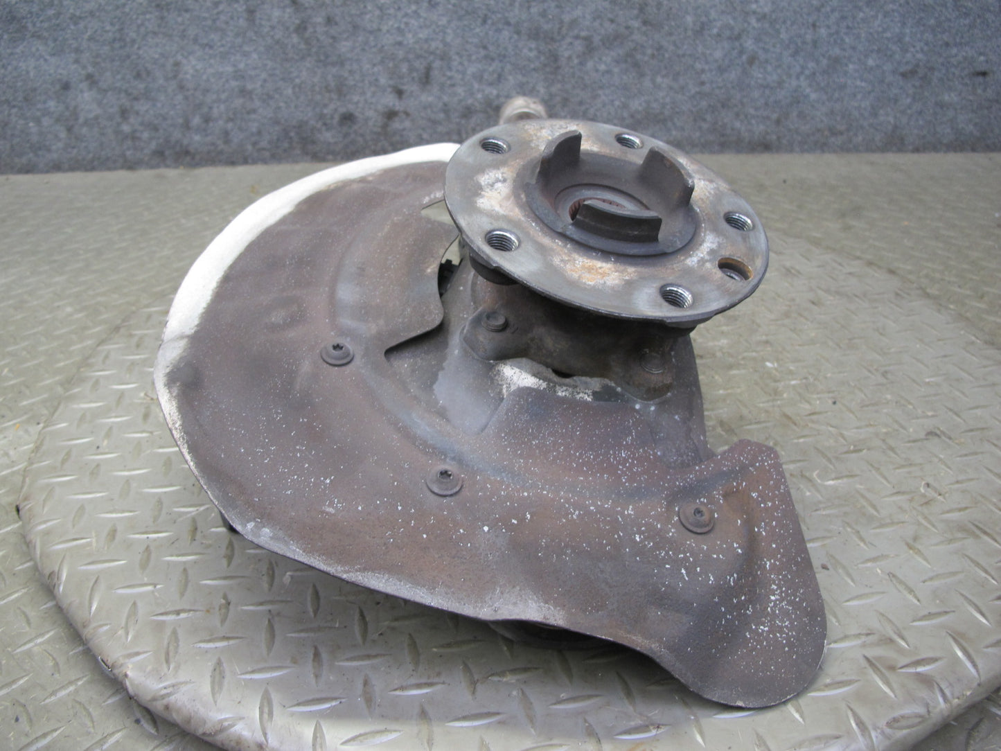 2011-2018 Porsche Cayenne 958 AWD Front Right Spindle Knuckle Wheel Hub Bearing