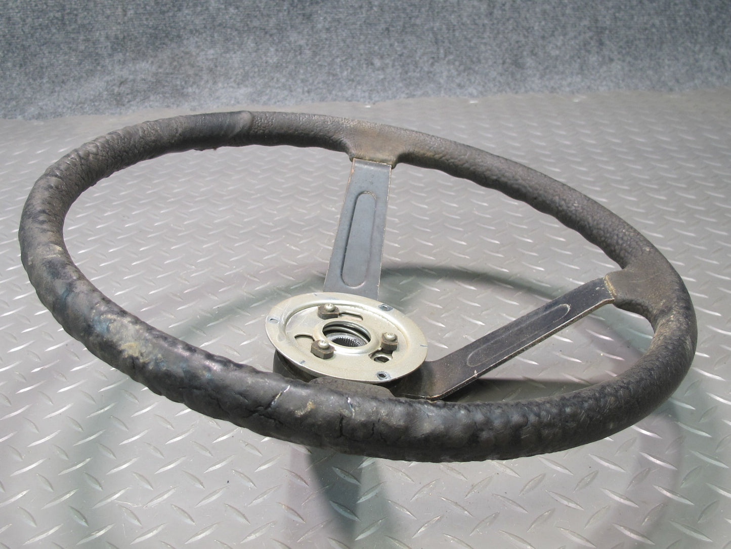 77-78 Datsun S30 280Z Steering OEM