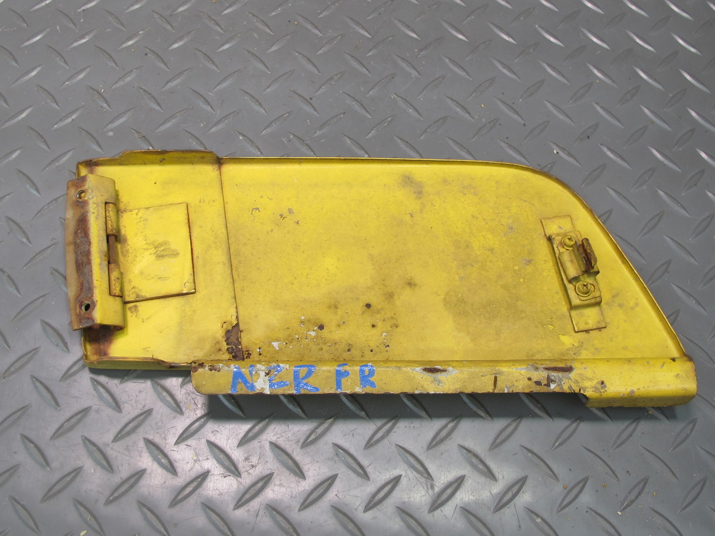 75-78 Datsun S30 280Z Front Right Hood Inspection Door Lid Cover Panel OEM