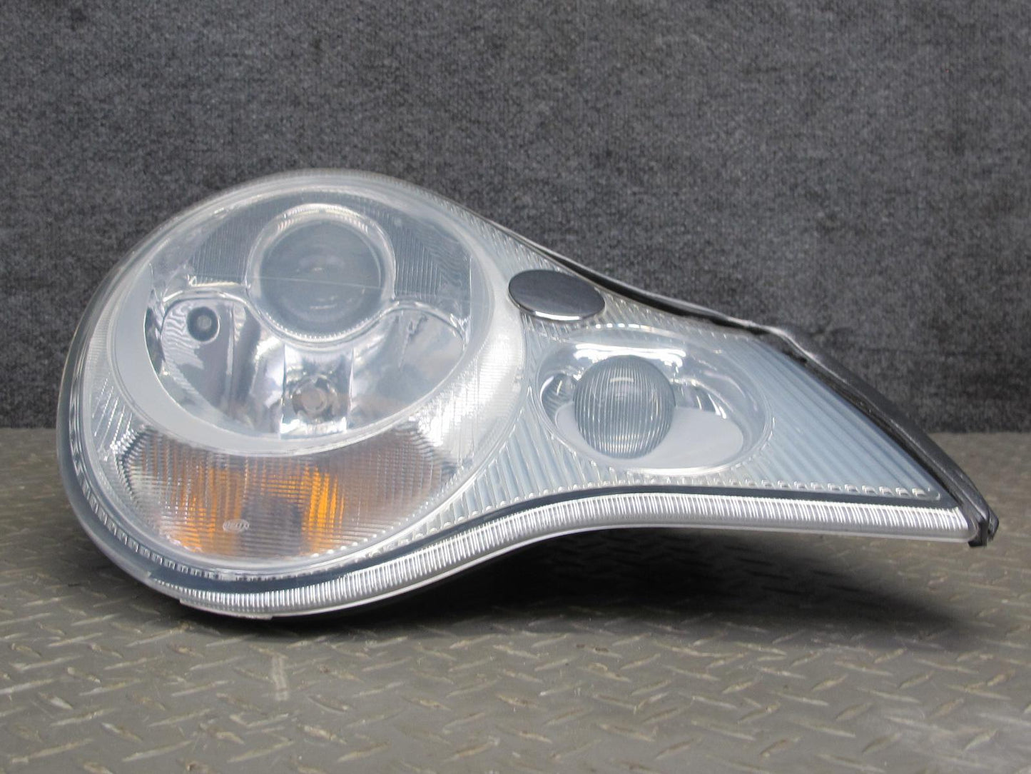 2002-2005 Porsche 911 996 Carrera Front Right Xenon HID Headlight Lamp w Ballast
