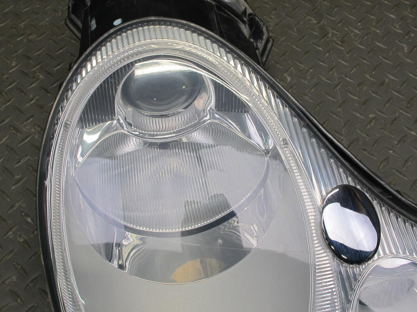 2002-2005 Porsche 911 996 Carrera Front Right Xenon HID Headlight Lamp w Ballast