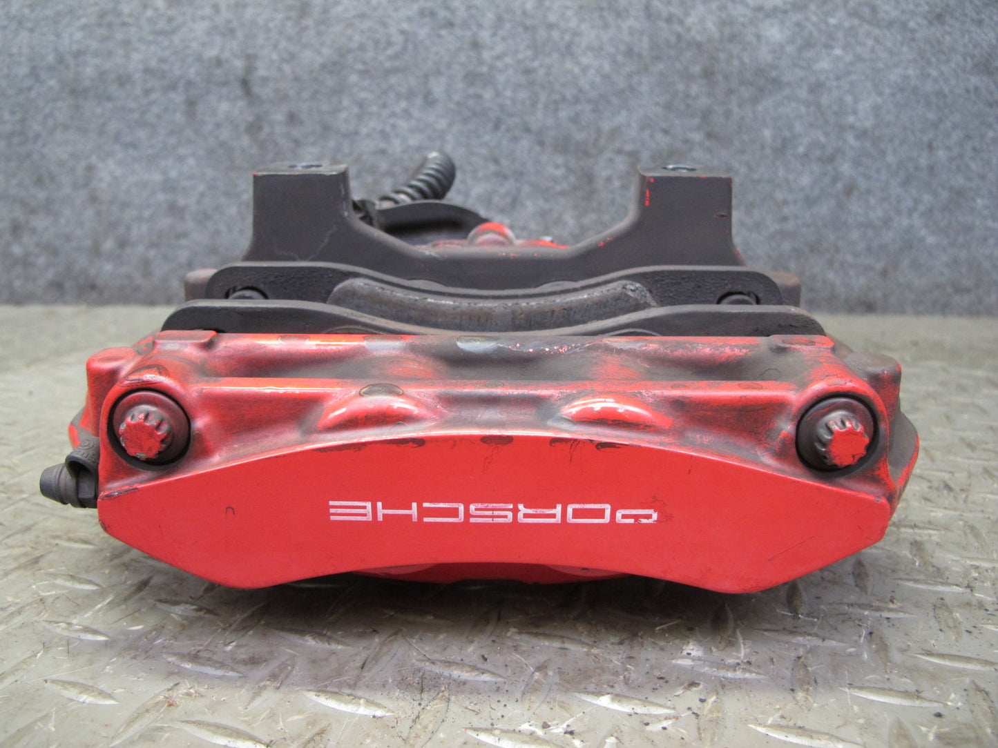 2011-2018 Porsche Cayenne 958 4.8L AWD 19" Rear Brembo Brake Caliper Set of 2