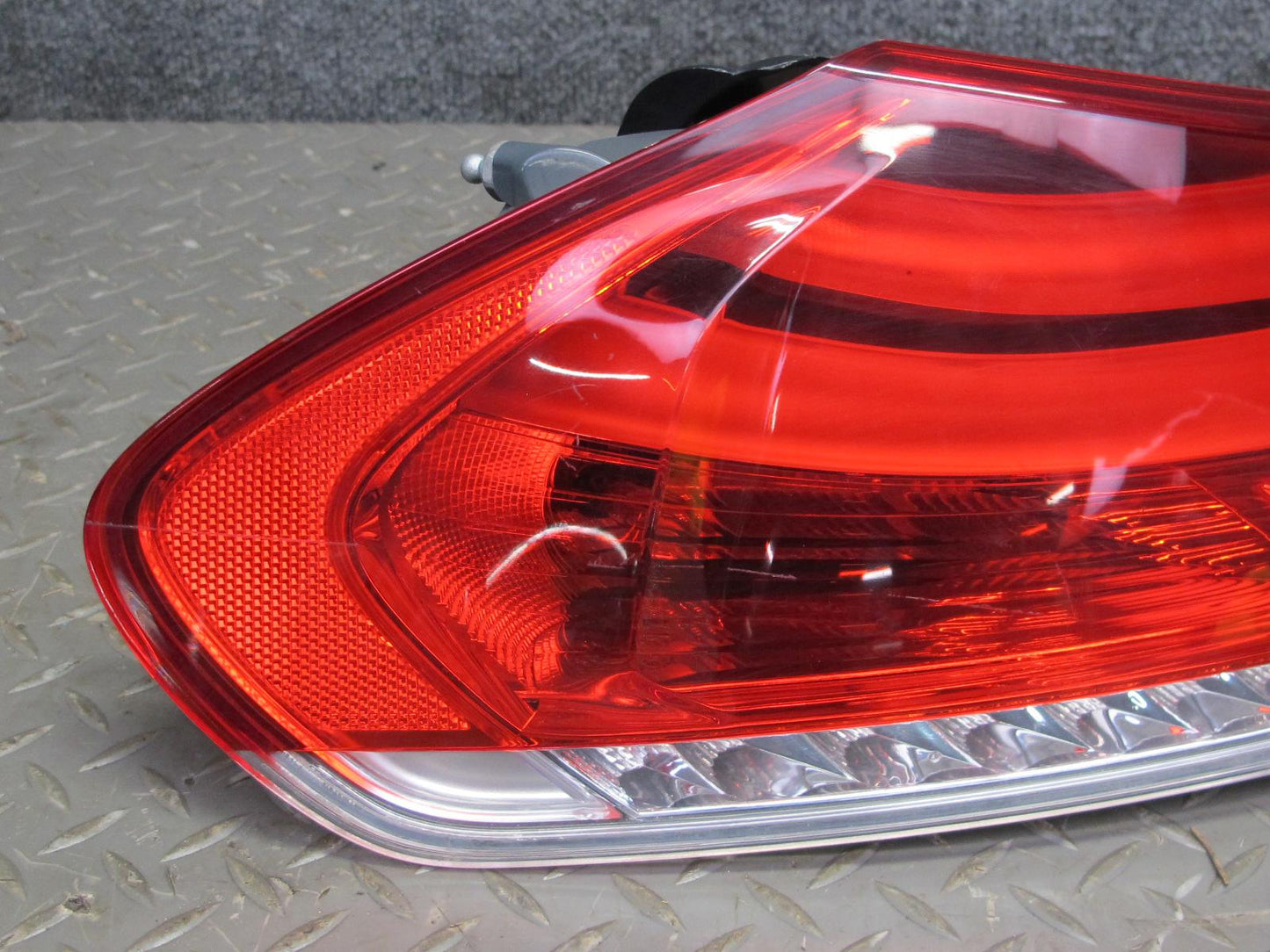 09-16 BMW E89 Z4 Rear Left Tail Light Lamp 7191777 OEM