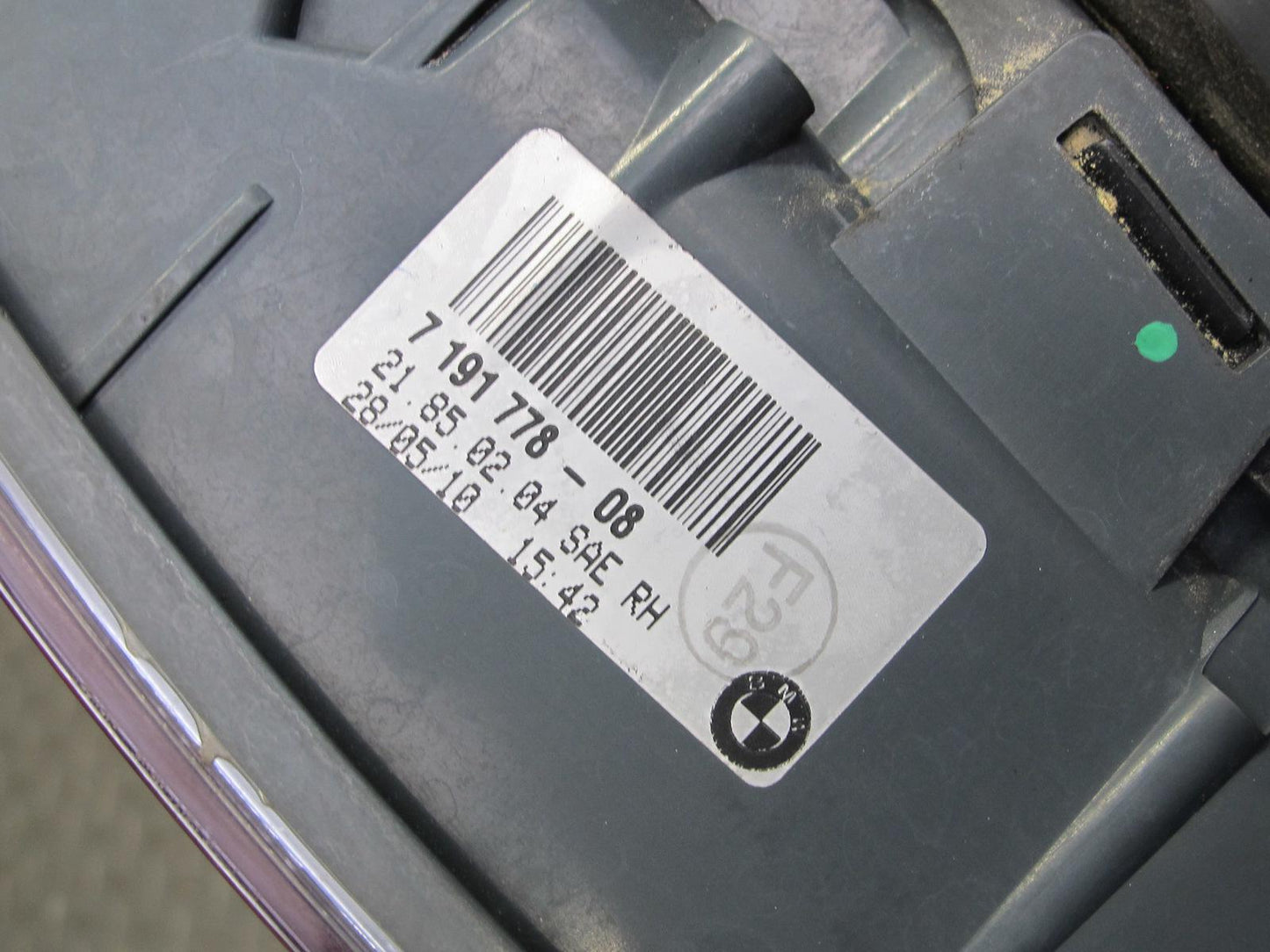 09-16 BMW E89 Z4 Rear Right Tail Light Lamp 7191778 OEM