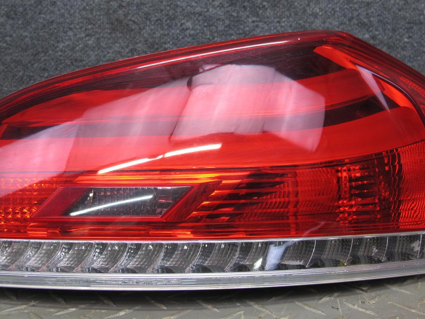 09-16 BMW E89 Z4 Rear Right Tail Light Lamp 7191778 OEM