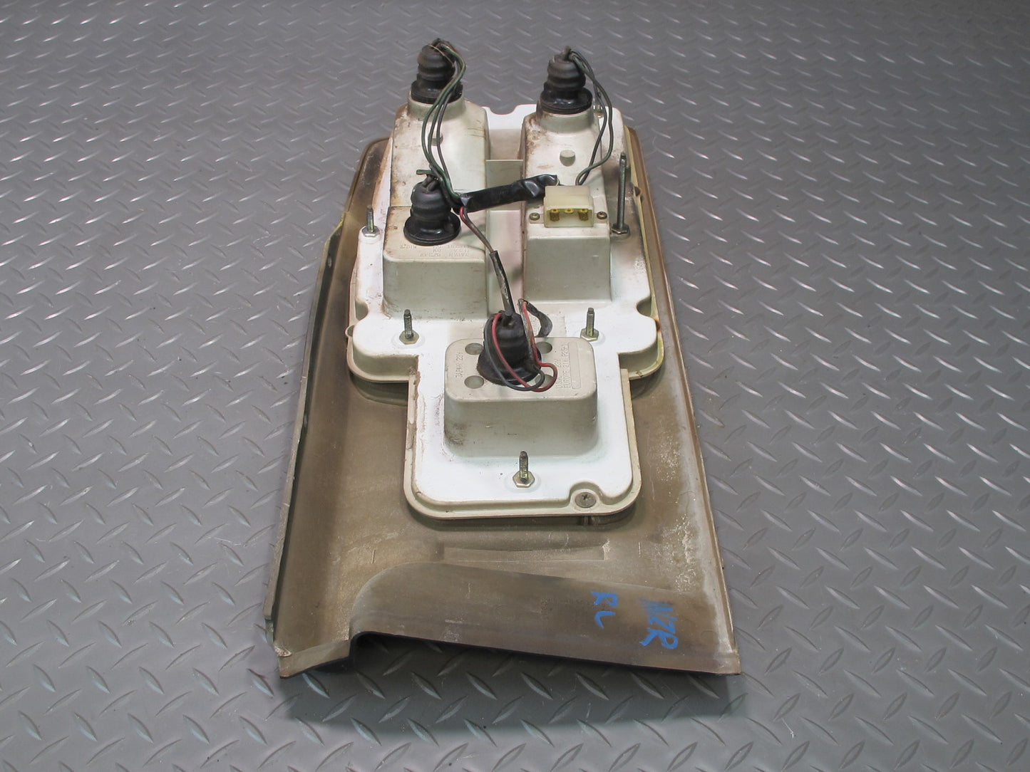 75-78 Datsun S30 280Z 2+2 Rear Left Tail Light Lamp OEM