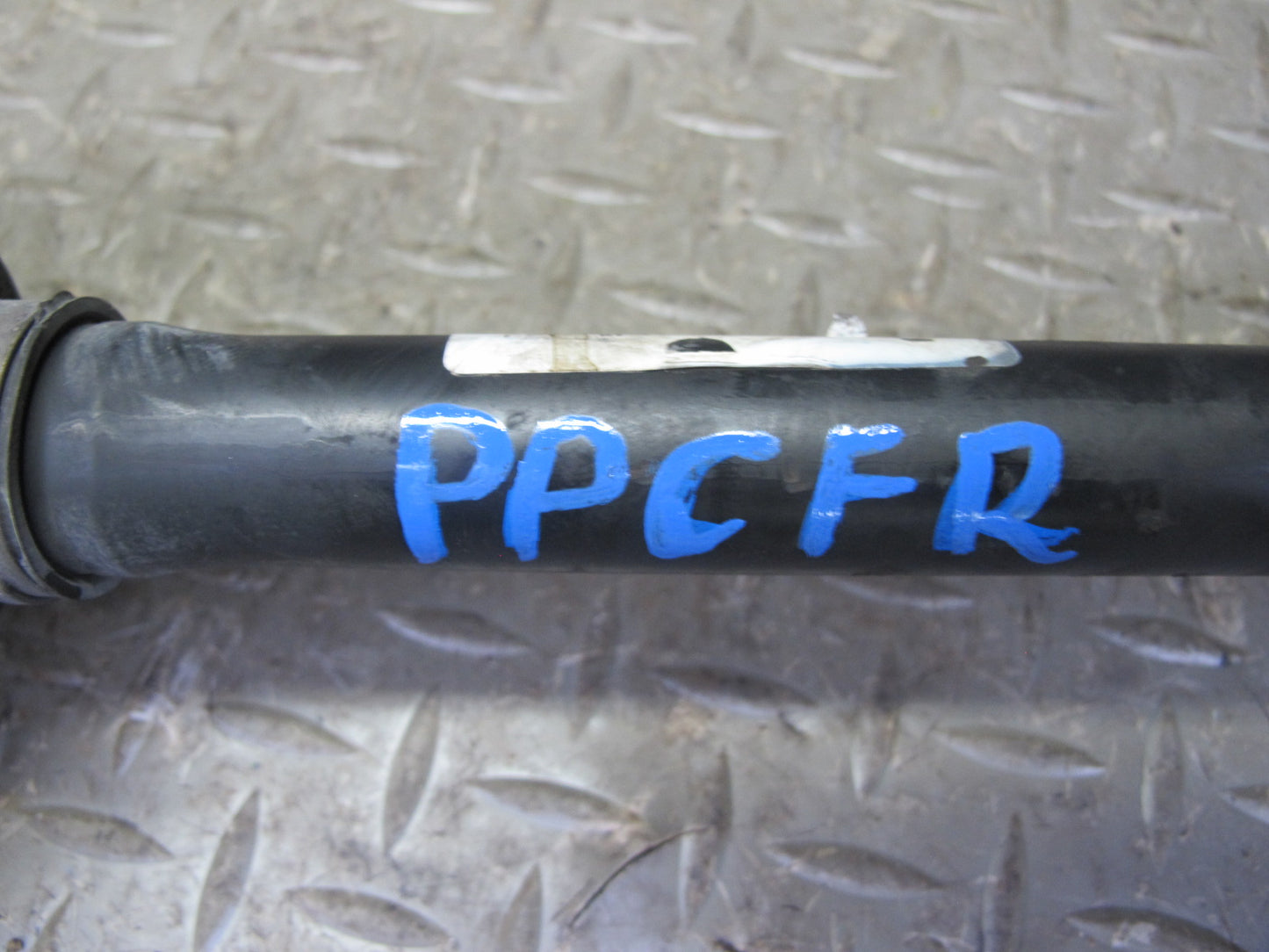 2011-2018 Porsche Cayenne 958 Front Right Pass Side CV Axle Shaft