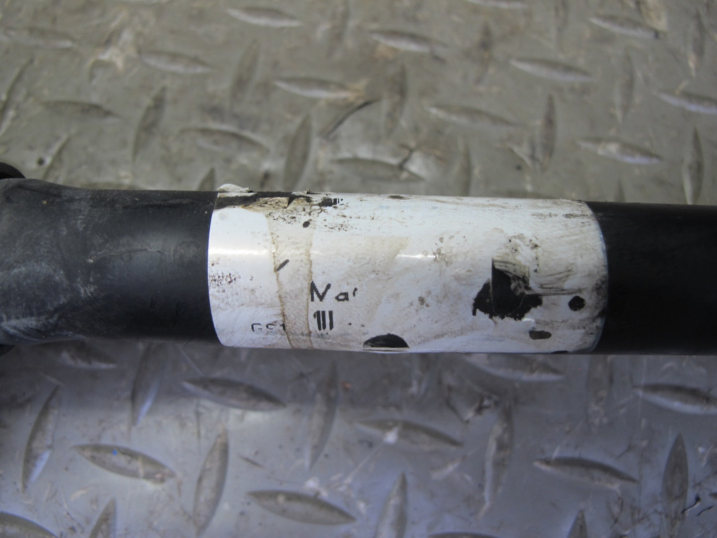 2011-2018 Porsche Cayenne 958 Front Right Pass Side CV Axle Shaft