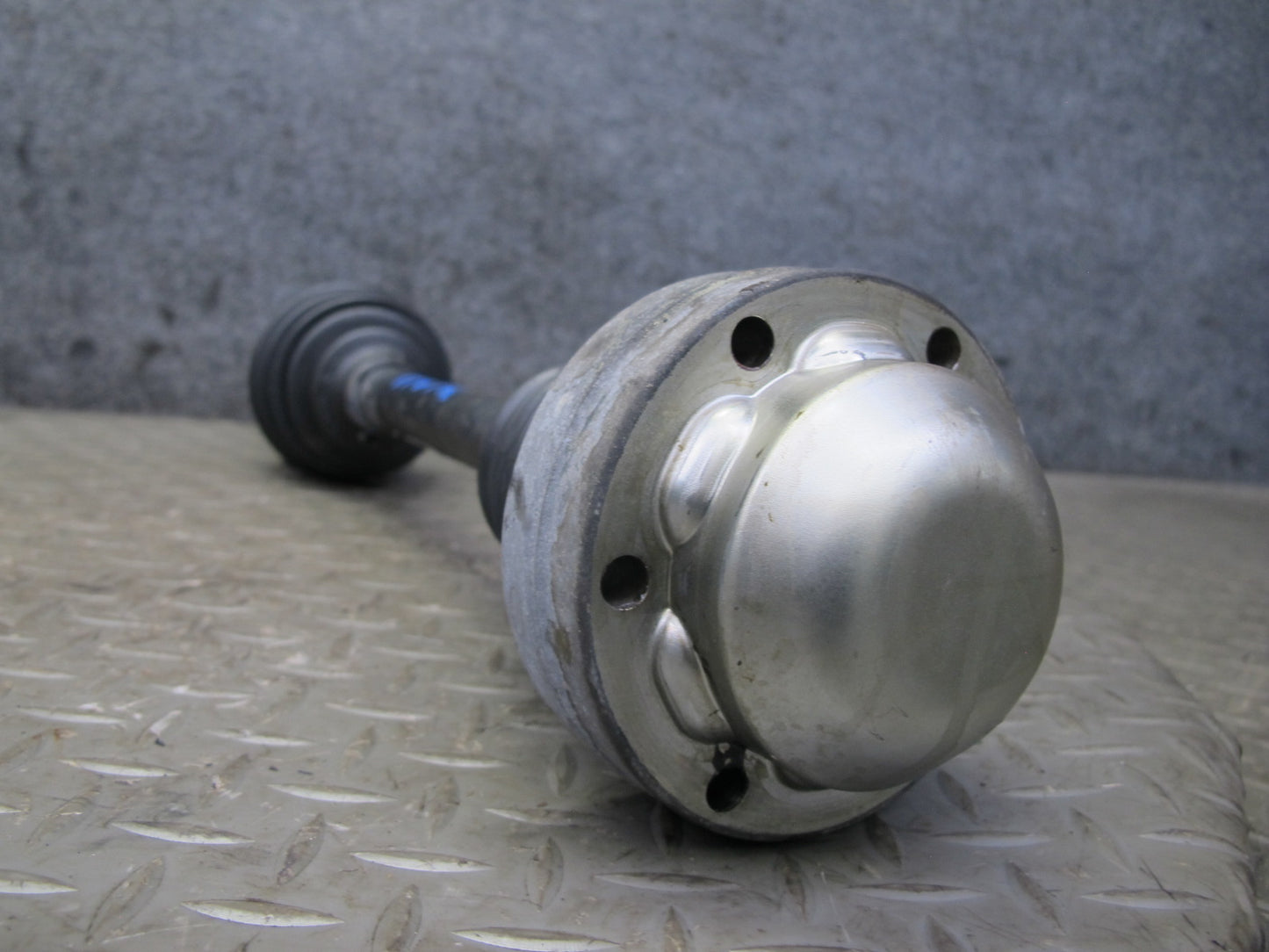 2011-2018 Porsche Cayenne 958 Front Right Pass Side CV Axle Shaft