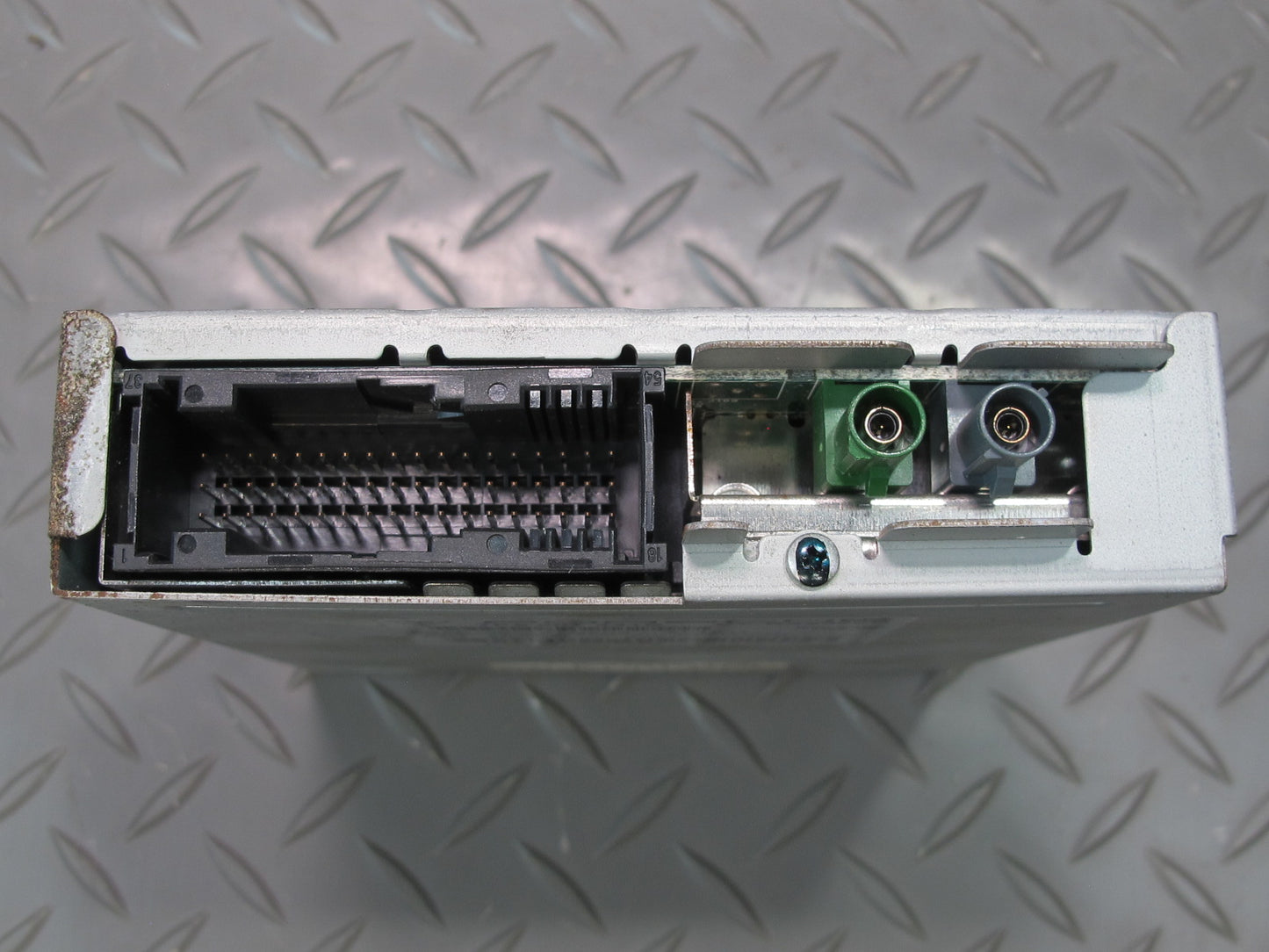 2011-2014 Porsche Cayenne 958 Rear View Backup Camera Control Module Unit