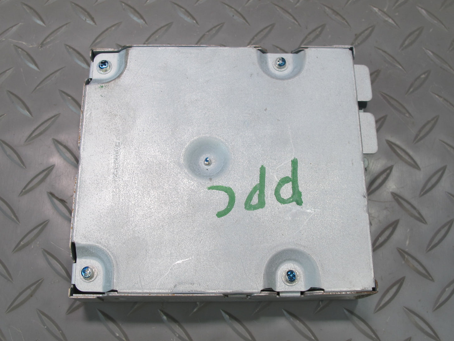 2011-2014 Porsche Cayenne 958 Rear View Backup Camera Control Module Unit