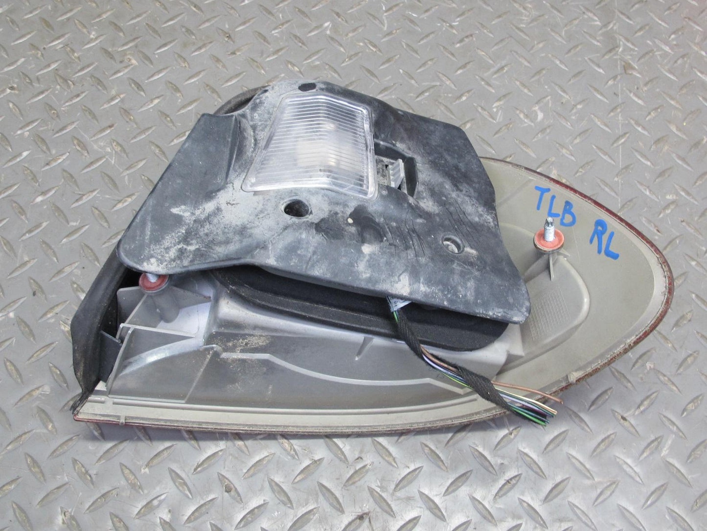 2004-2006 BMW E46 Convertible Rear Inner & Outer LED Tail Light Lamp Set of 4