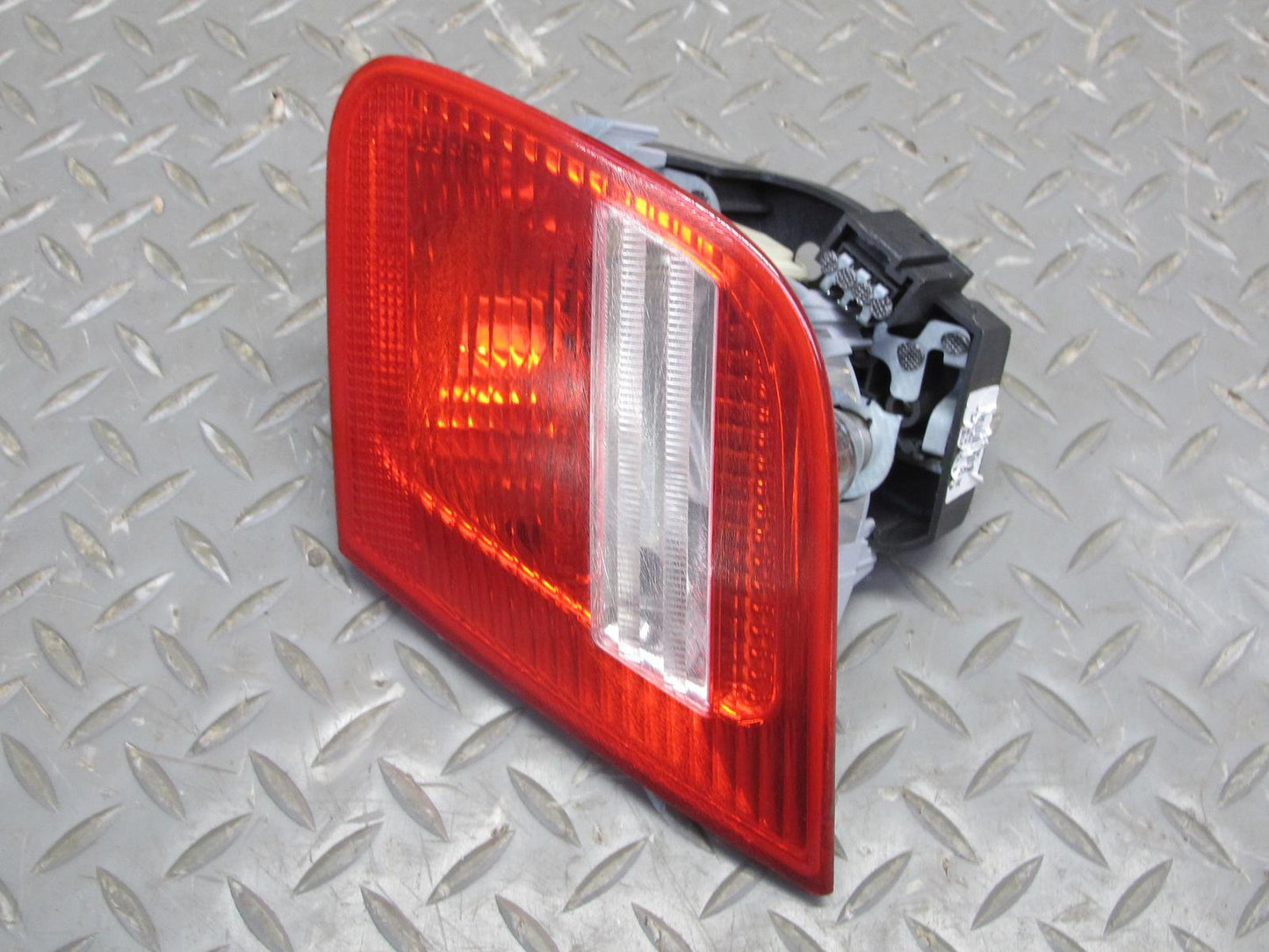 2004-2006 BMW E46 Convertible Rear Inner & Outer LED Tail Light Lamp Set of 4