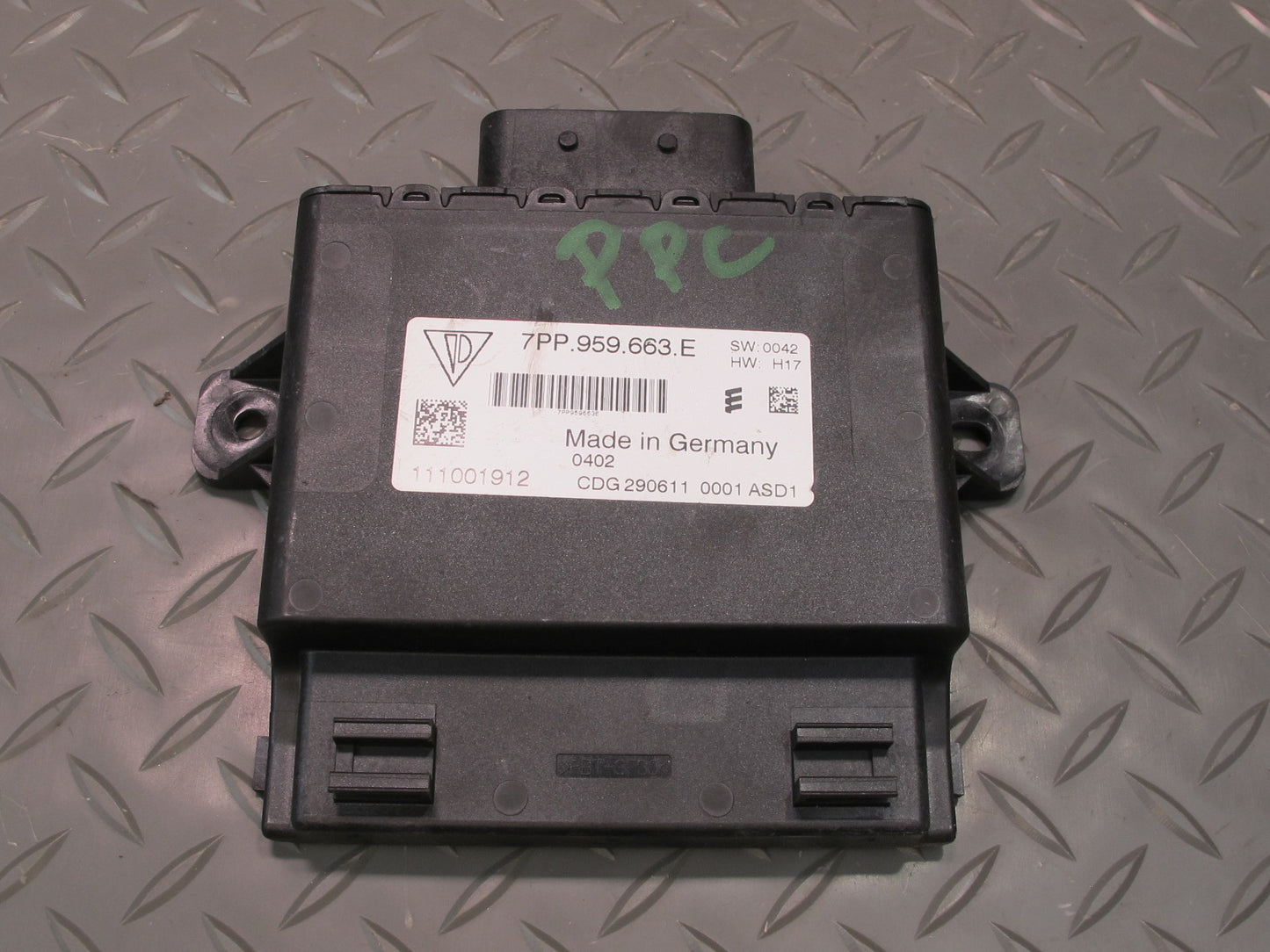 2011-2018 Porsche Cayenne 958 Voltage Power Inverter Converter Module Unit