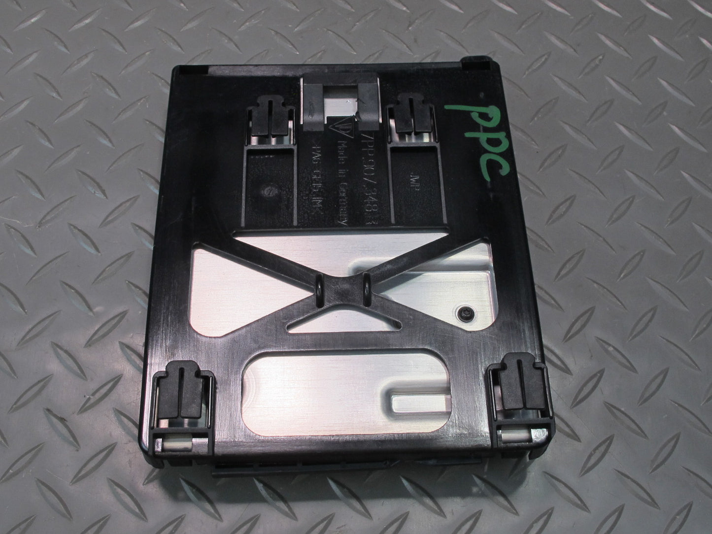 2012 Porsche Cayenne 958 Body Control Module BCM Unit 7PP907064EA