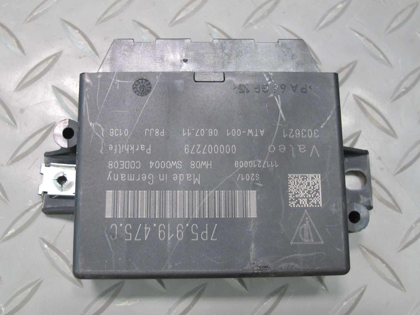 2011-2014 Porsche Cayenne 958 PDC Park Assist Control Module Unit