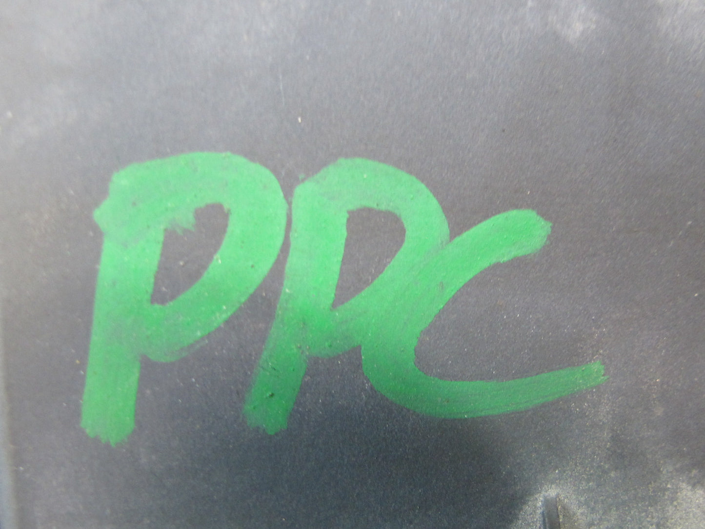 2011-2014 Porsche Cayenne 958 TPMS Tire Pressure Monitor Control Module