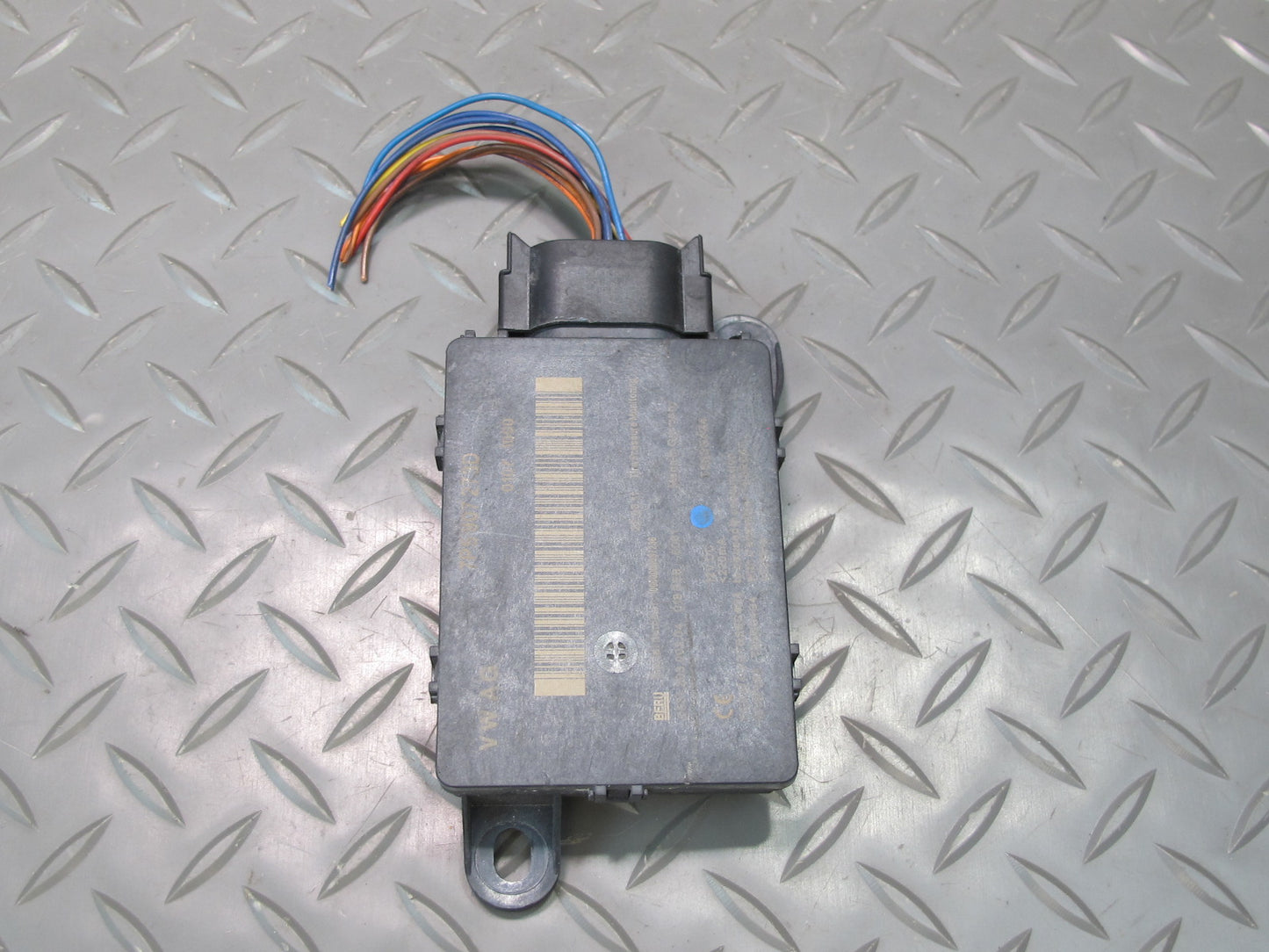 2011-2014 Porsche Cayenne 958 TPMS Tire Pressure Monitor Control Module