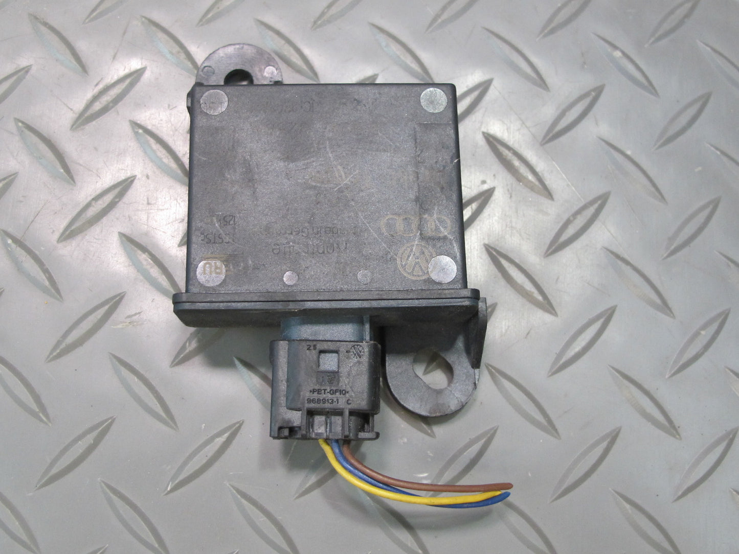 2011-2014 Porsche Cayenne 958 TPMS Tire Pressure Sensor Module Unit Set